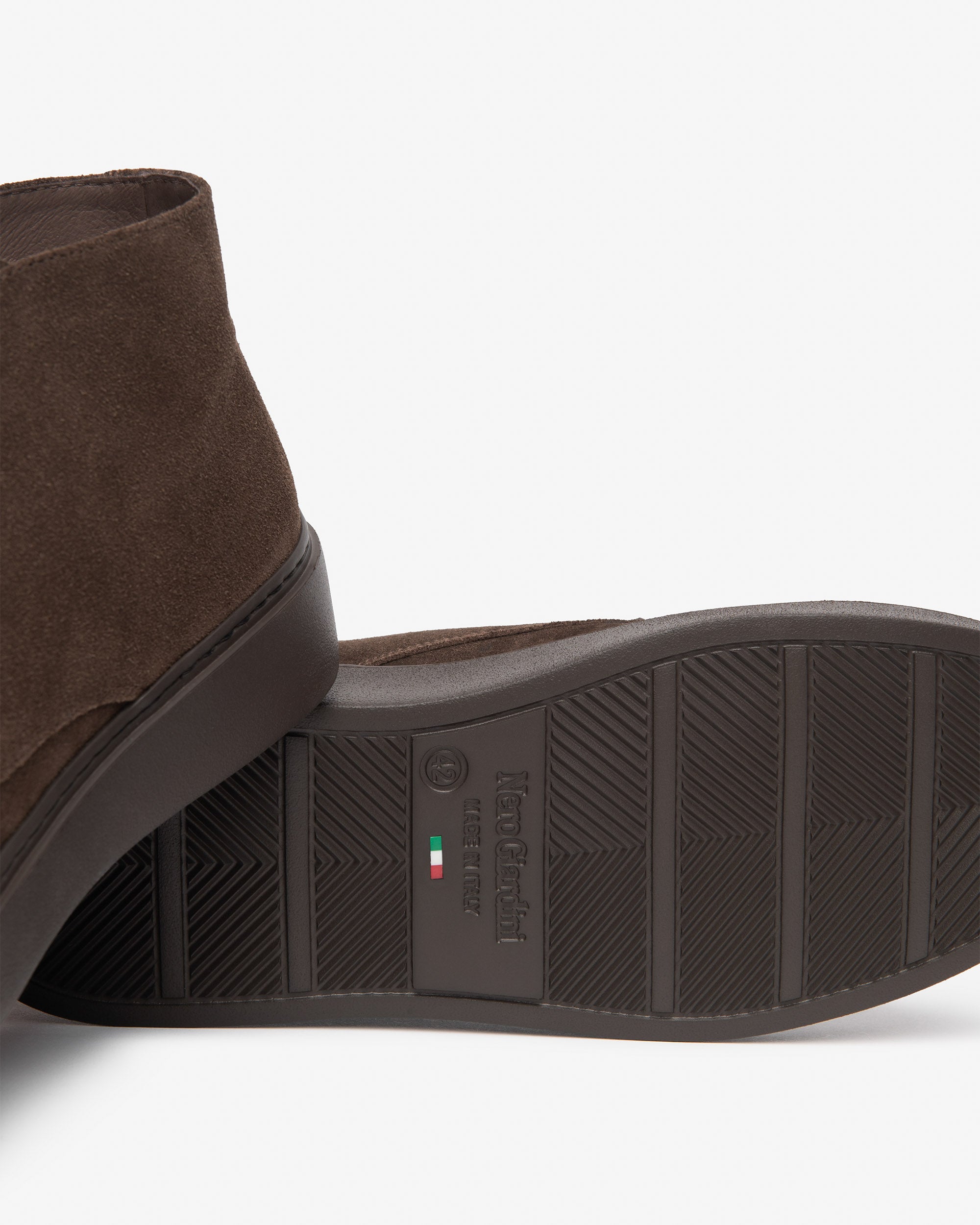 NeroGiardini Bottes homme daim chukka taille 42