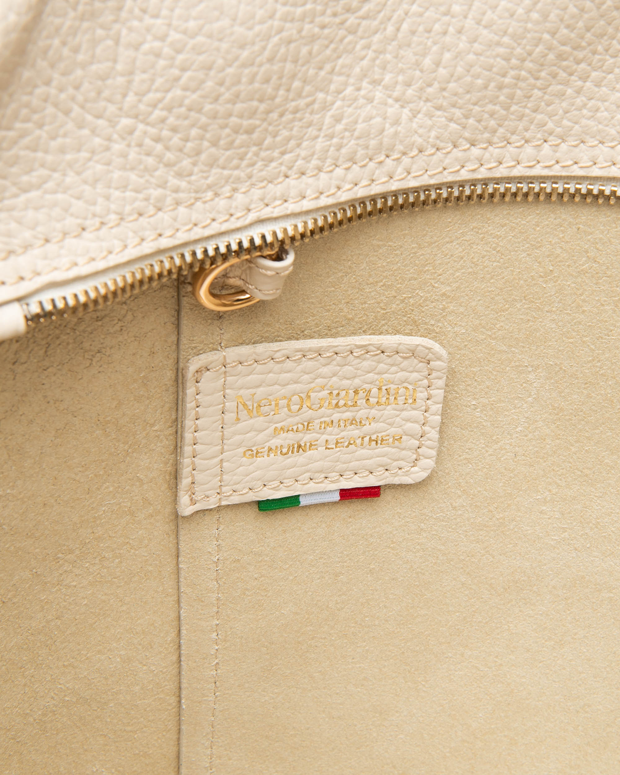 NeroGiardini Sacs Cabas Femme en Cuir PZ Italie