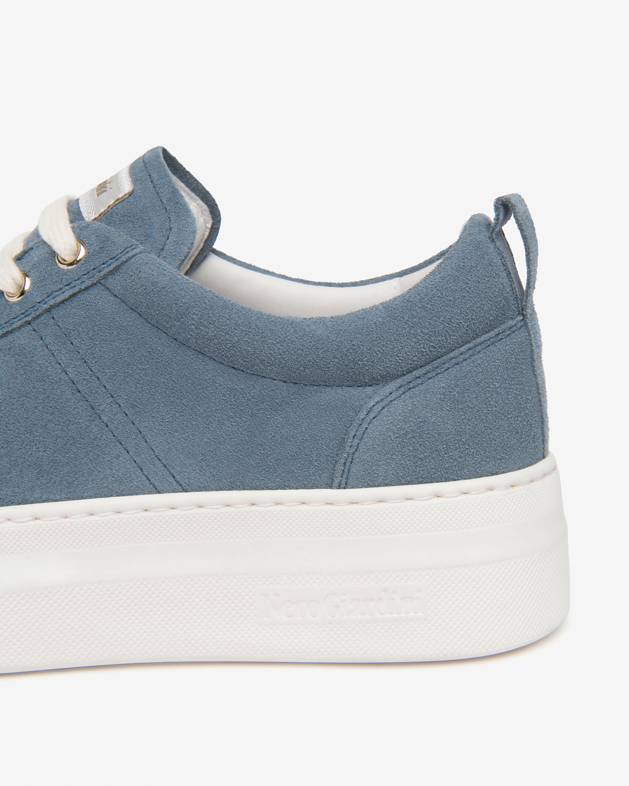 NeroGiardini Sneakers Femme Cuir Velours Memory