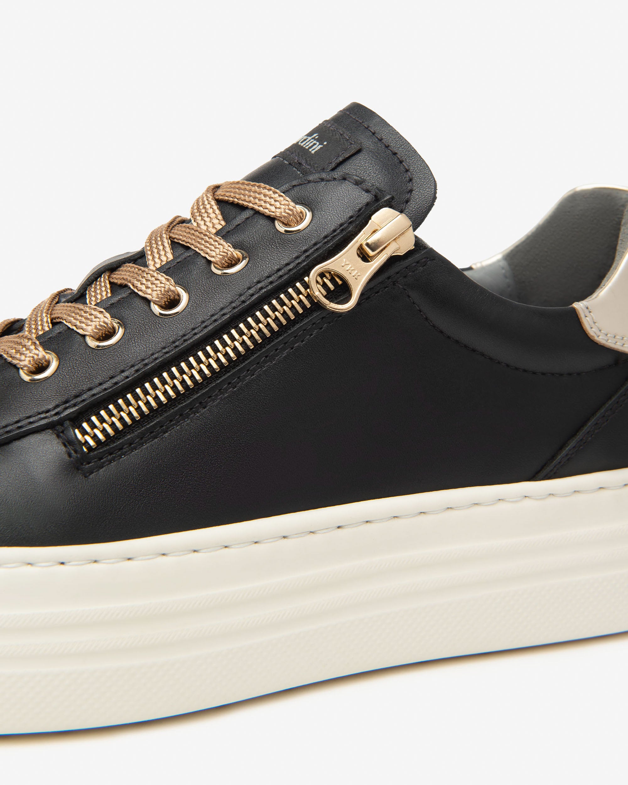 NeroGiardini Sneakers Femme Cuir Technique Sneakers 38 Memory