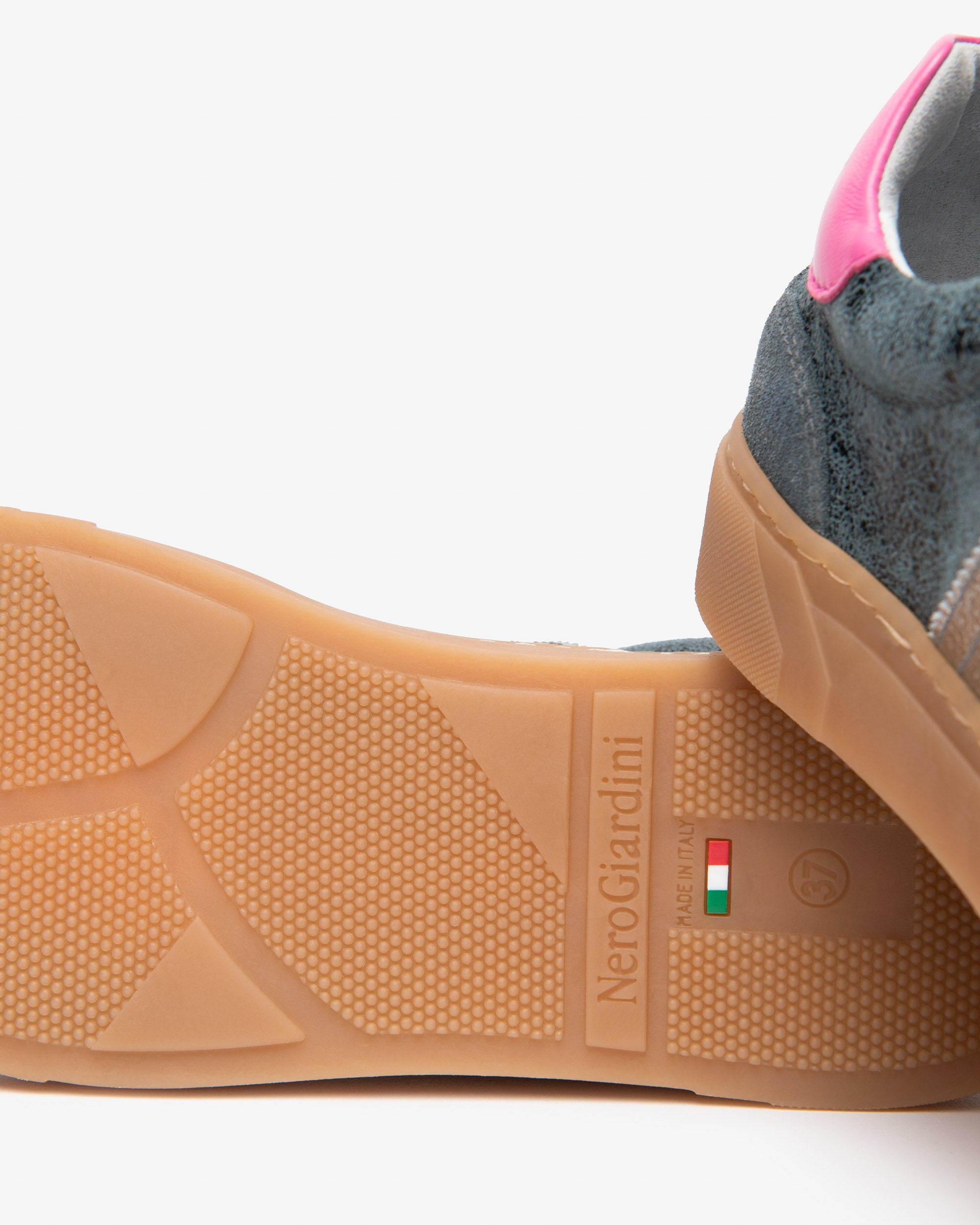 NeroGiardini Sneakers Femme Cuir Velours Taille 38