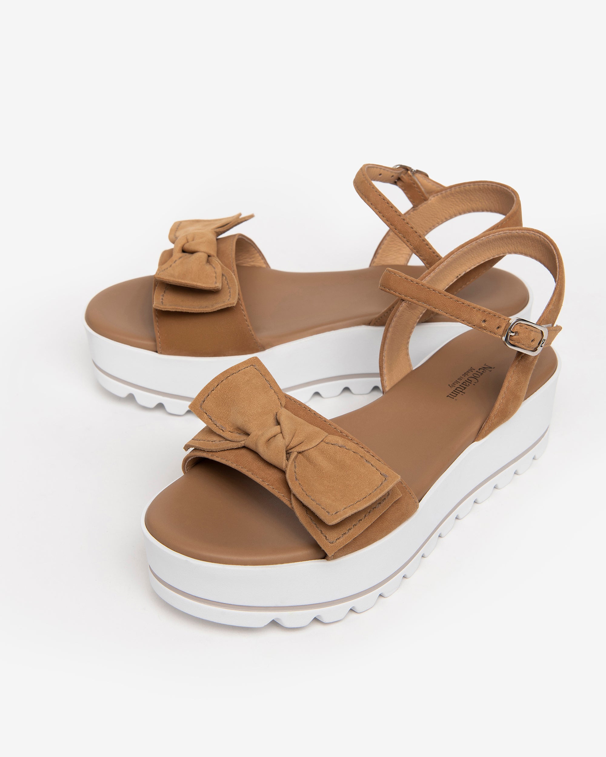 NeroGiardini Sandales Femme Cuir Velours 35-41