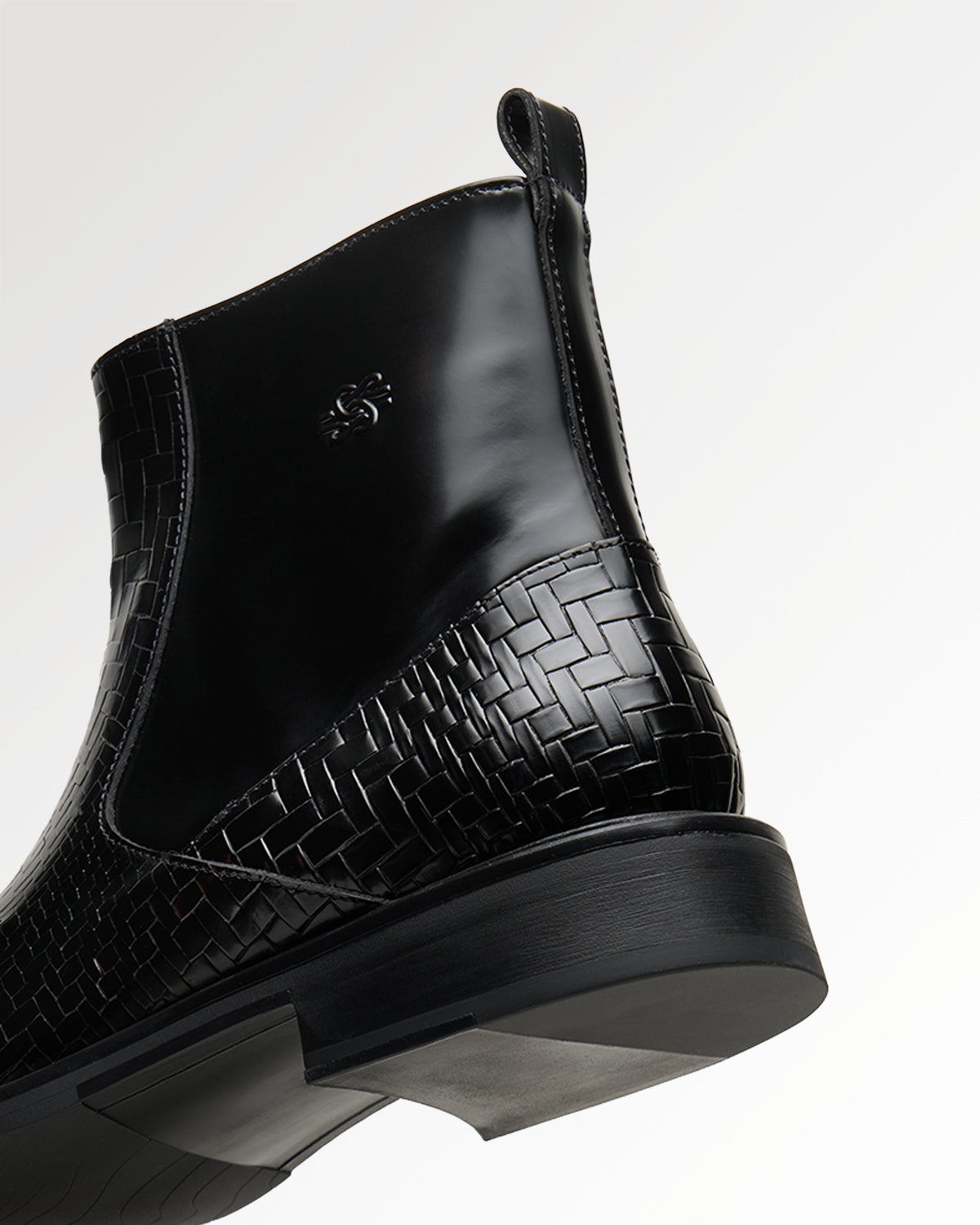 Filling Pieces Shaft Boot Woven Twist bottines noires cuir tressé