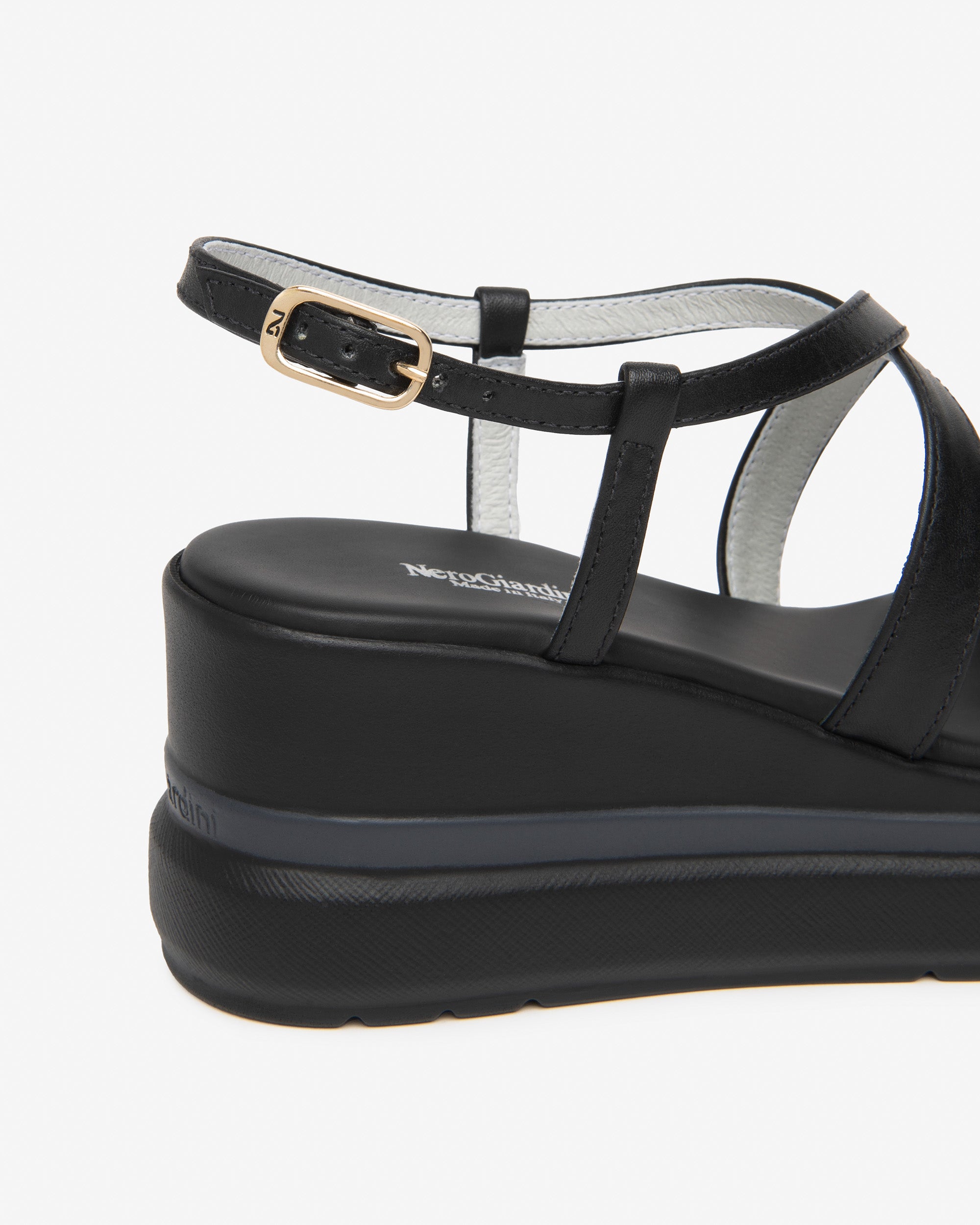 Nerogiardini Sandales Cuir Femme Été