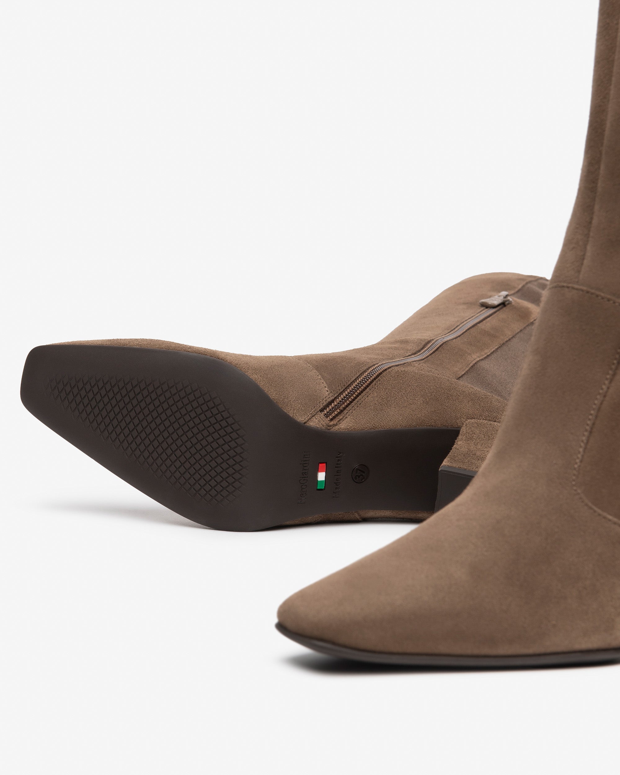 NeroGiardini Bottes Femme Daim Talon 75 mm Zip