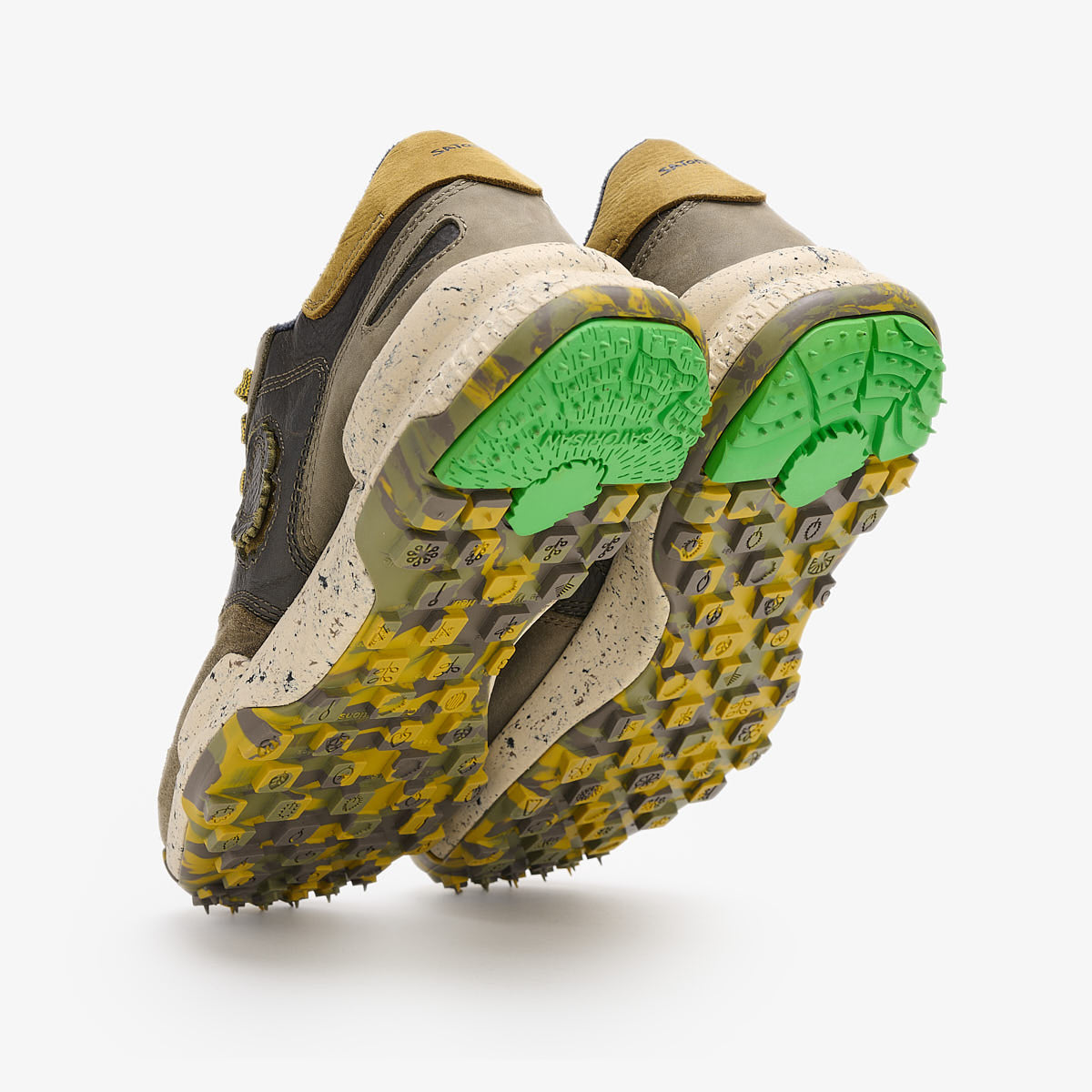Satorisan Chacrona Pull Up Swamp baskets cuir homme