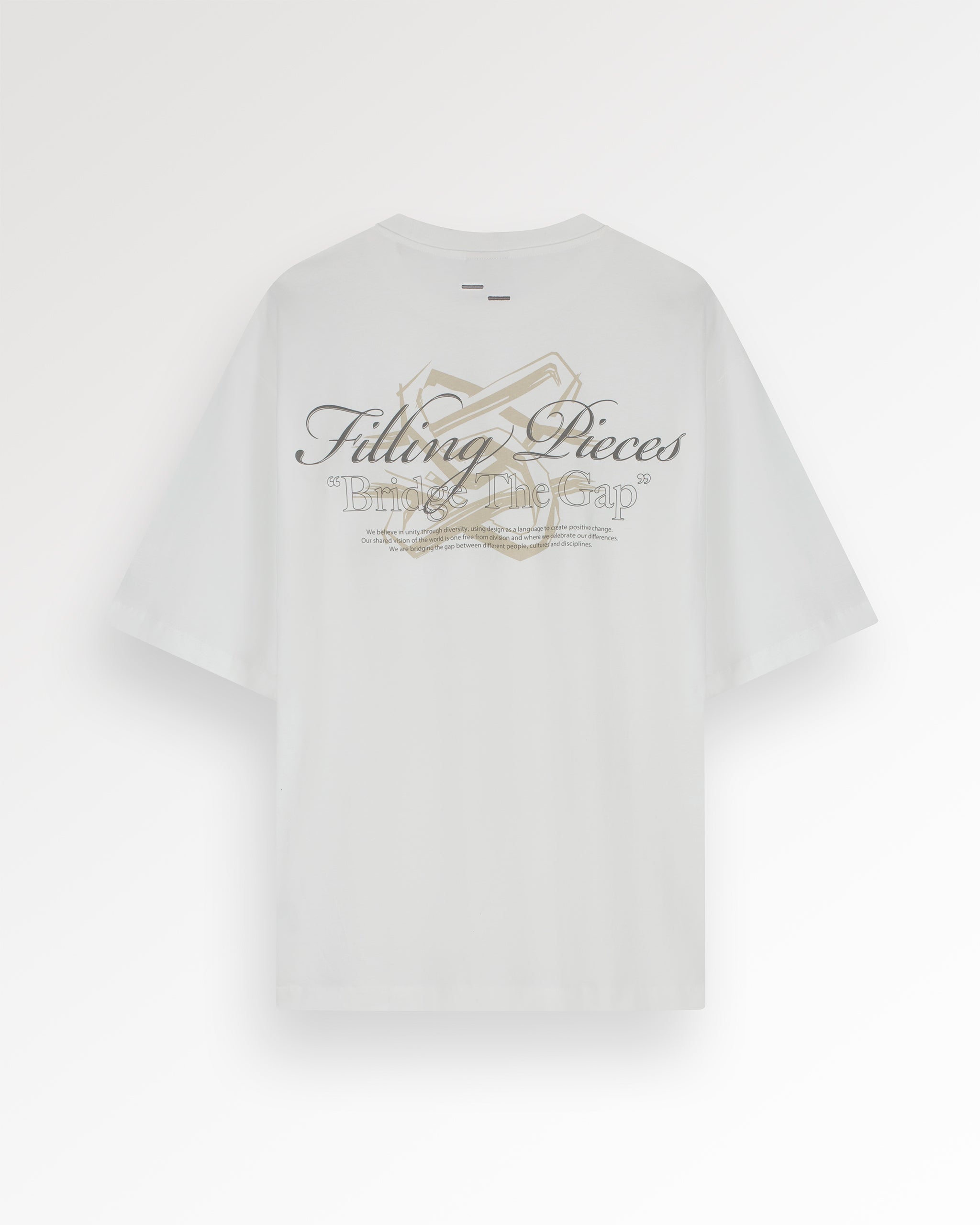 Filling Pieces T-Shirt Boxy Bridge the Gap tee-shirt blanc coton
