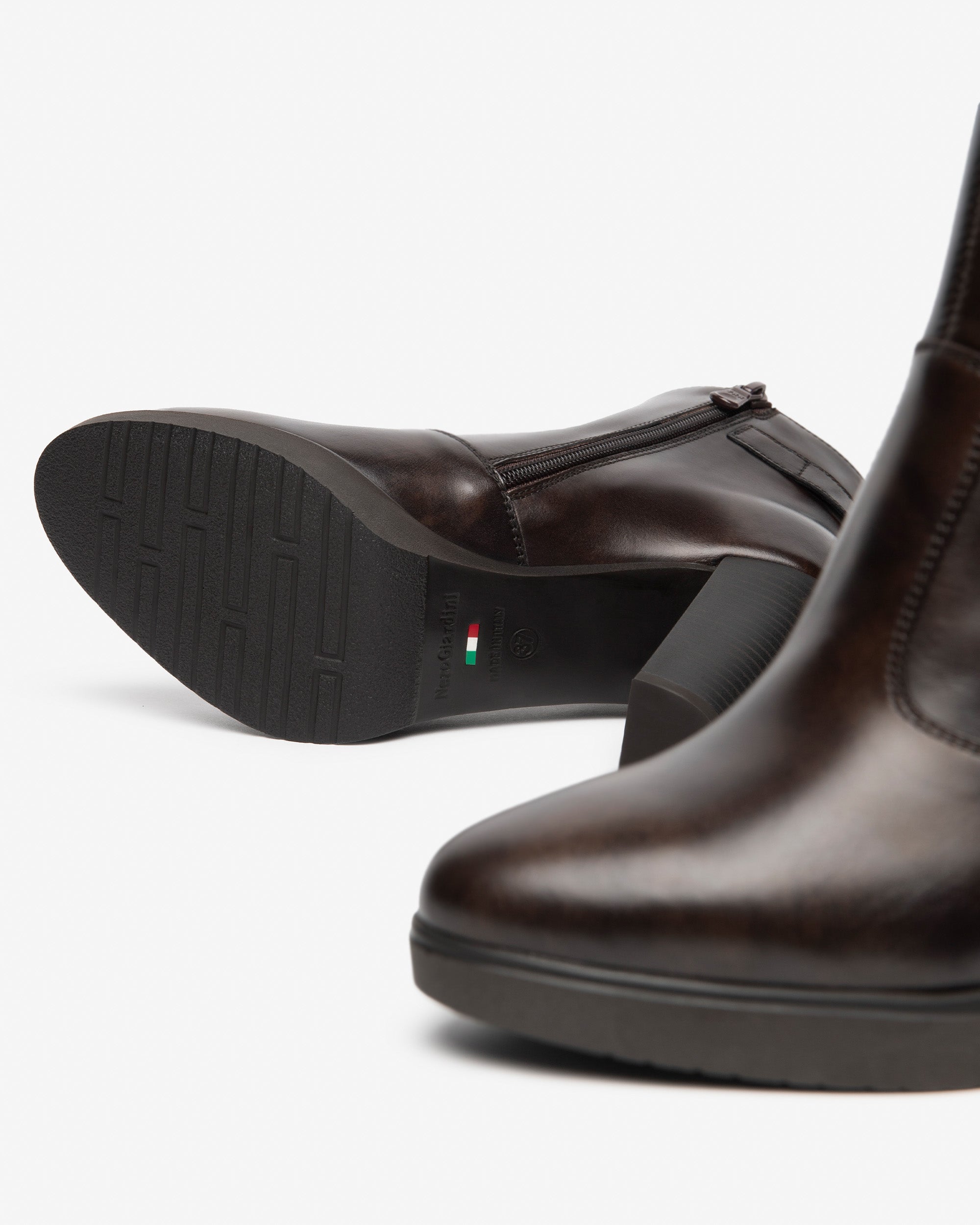 NeroGiardini Bottines femme cuir logo NG talon 95 mm 38