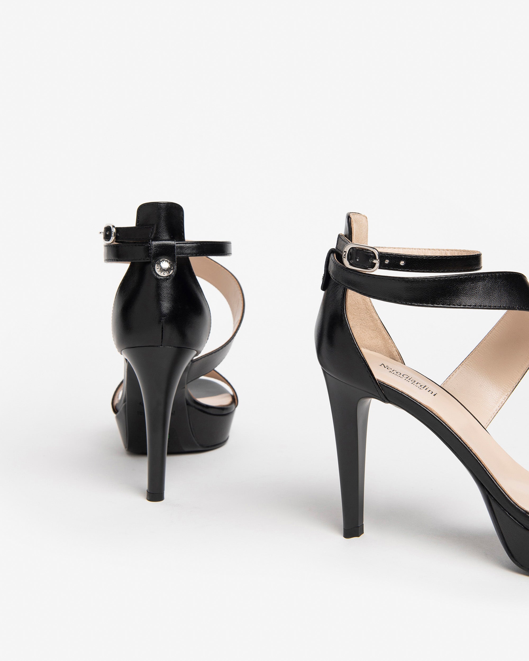 NeroGiardini Sandales Femme Cuir Premium Pointure 38