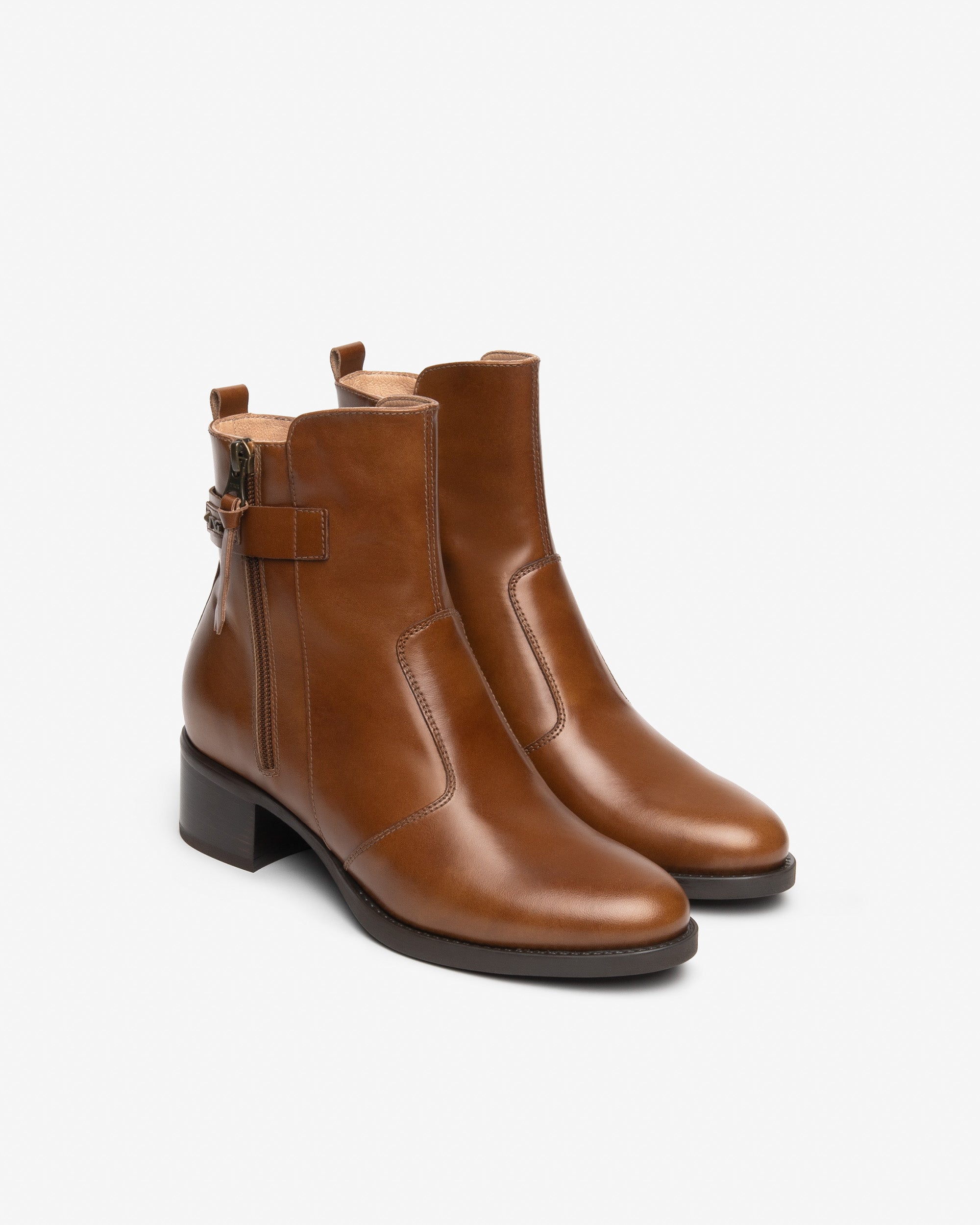 NeroGiardini Bottines Femme Cuir Talon Bloc 40 mm