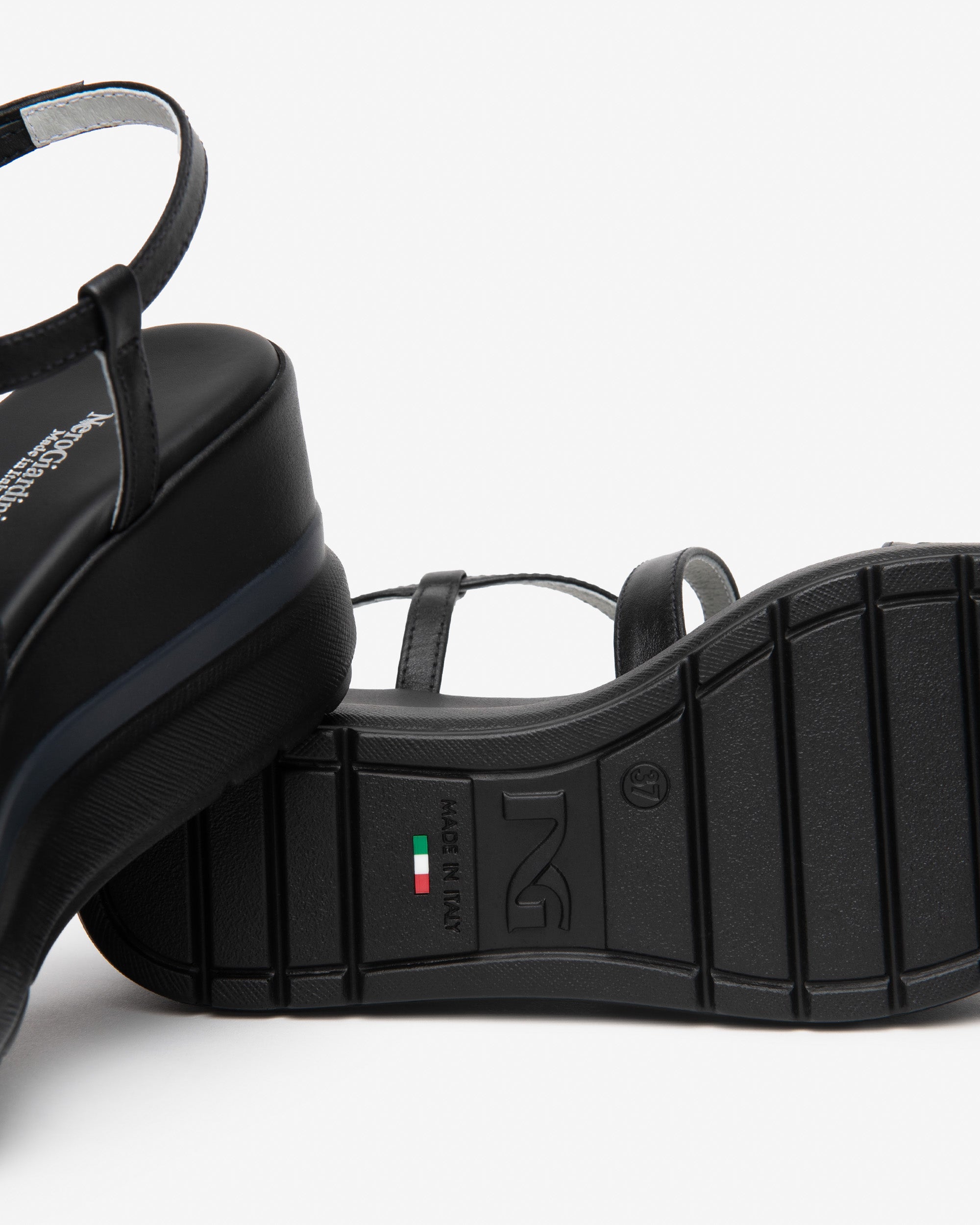 Nerogiardini Sandales Cuir Femme Été