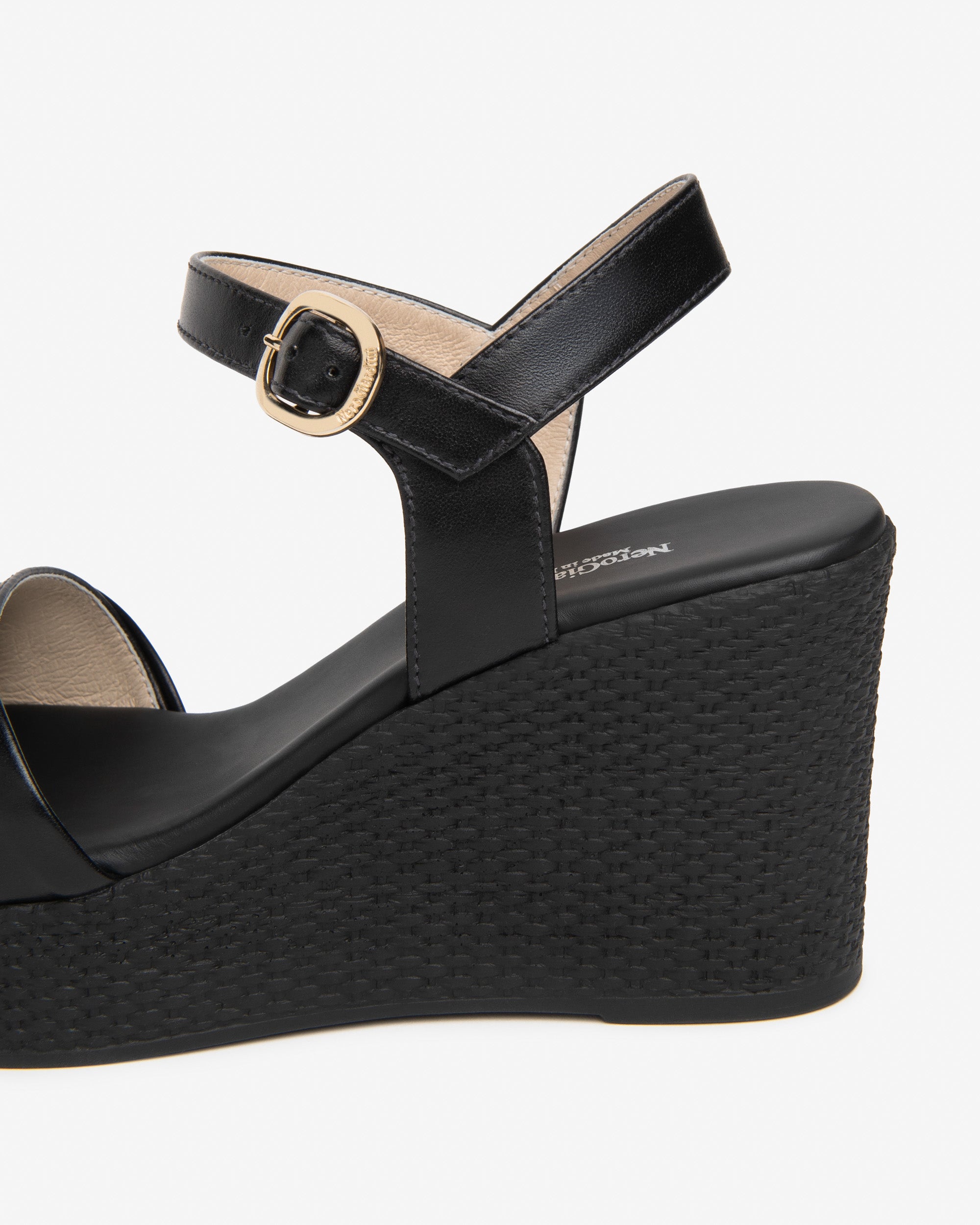 NeroGiardini Sandales femme cuir été 35-41