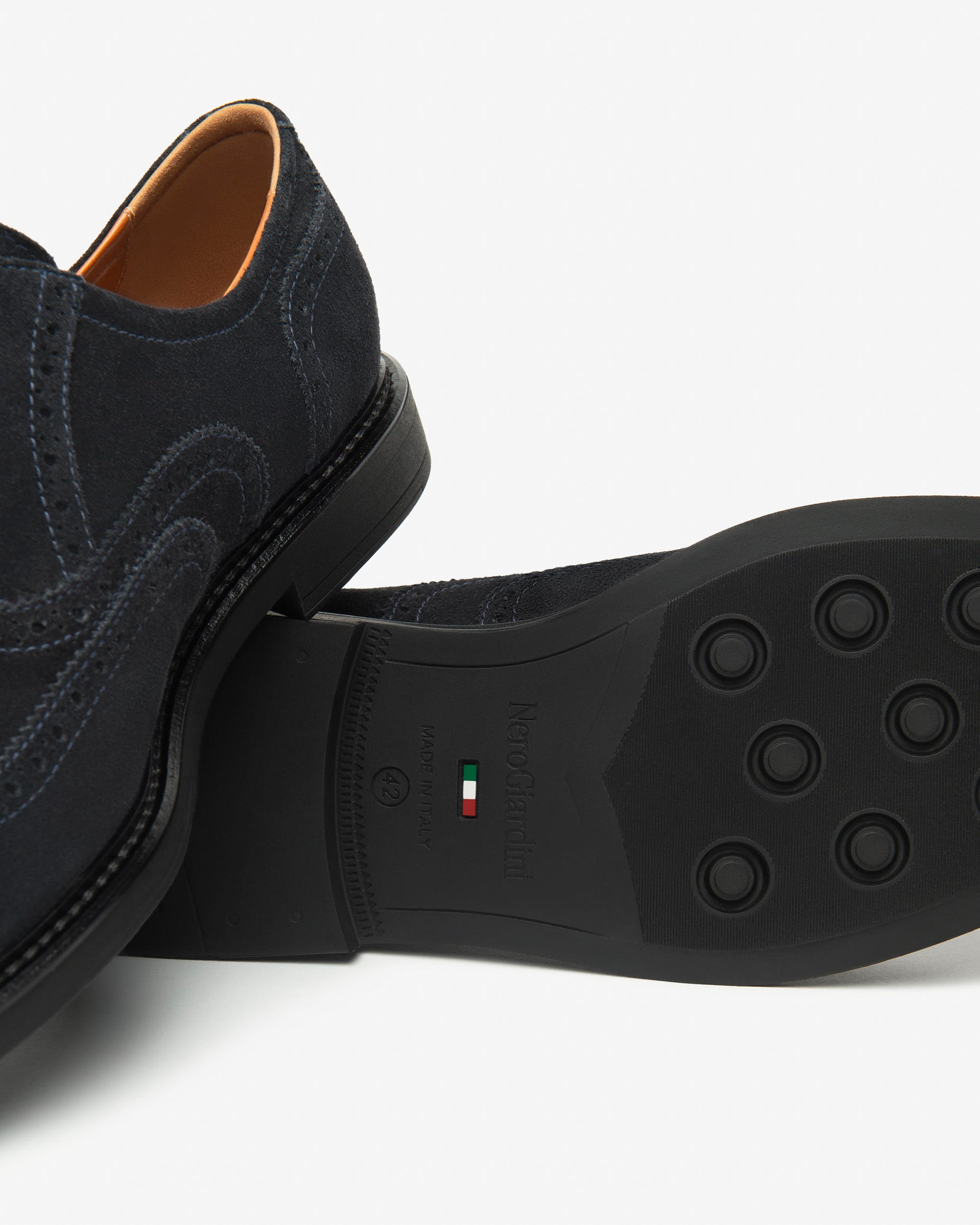 Nerogiardini Chaussures à Lacets Homme Velours Ville