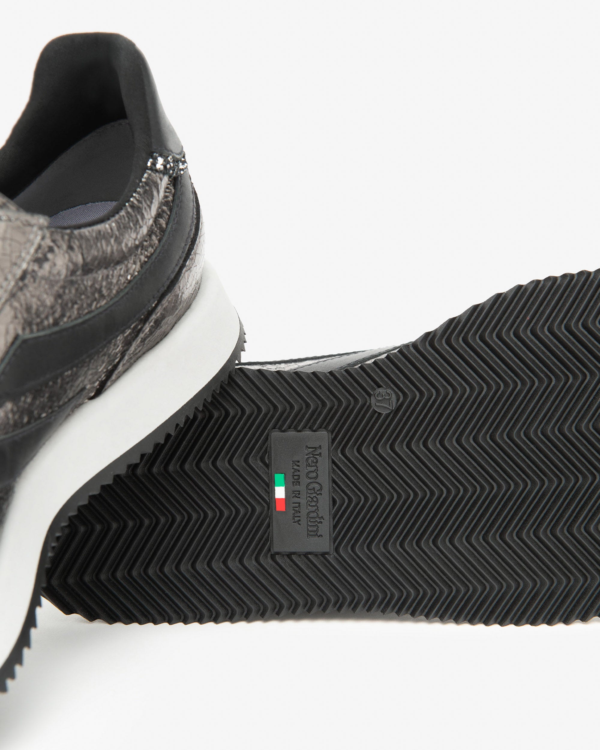Nerogiardini Sneakers Femme Cuir Confort Quotidien