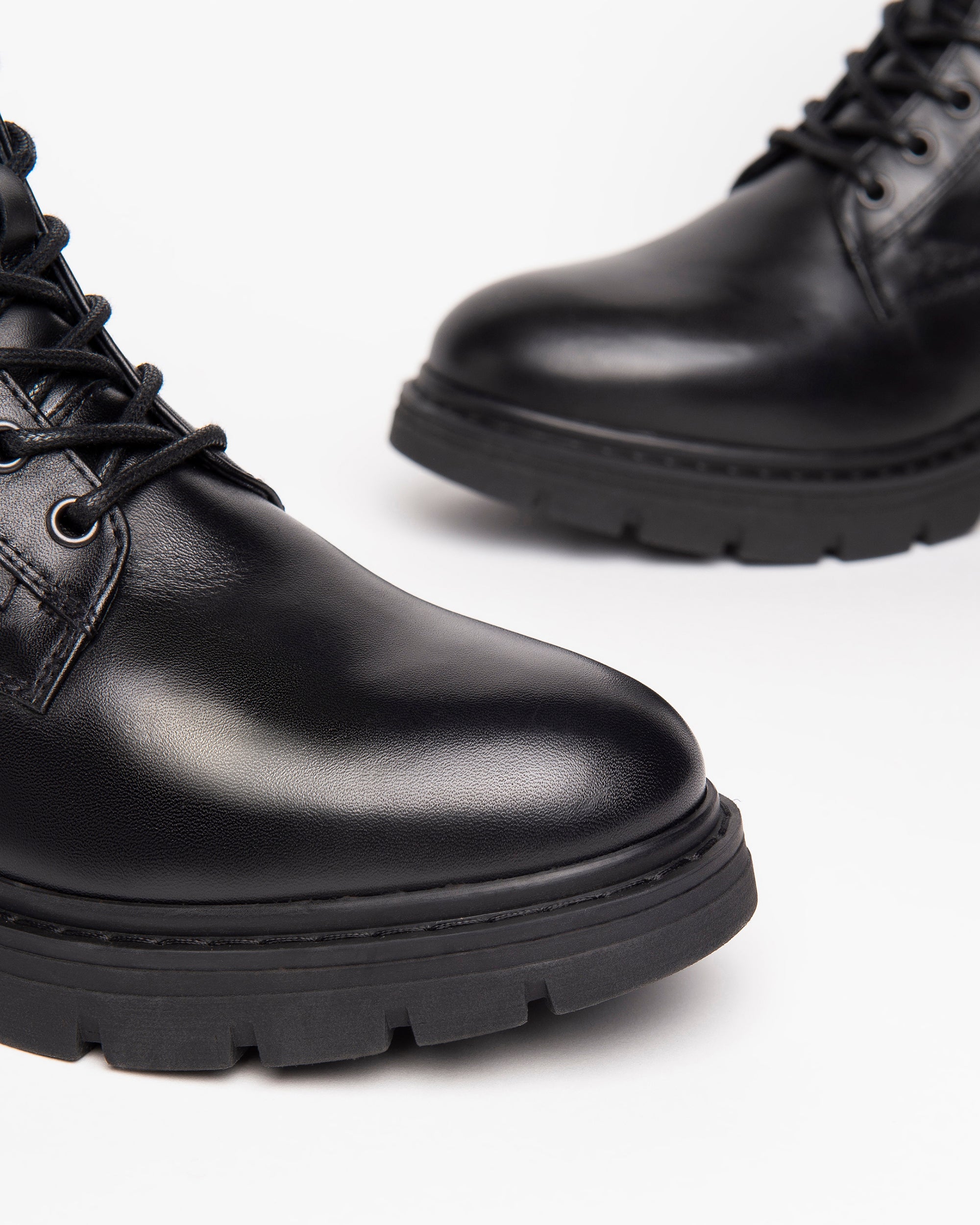 NeroGiardini Bottines Motardes Femme Cuir Hiver