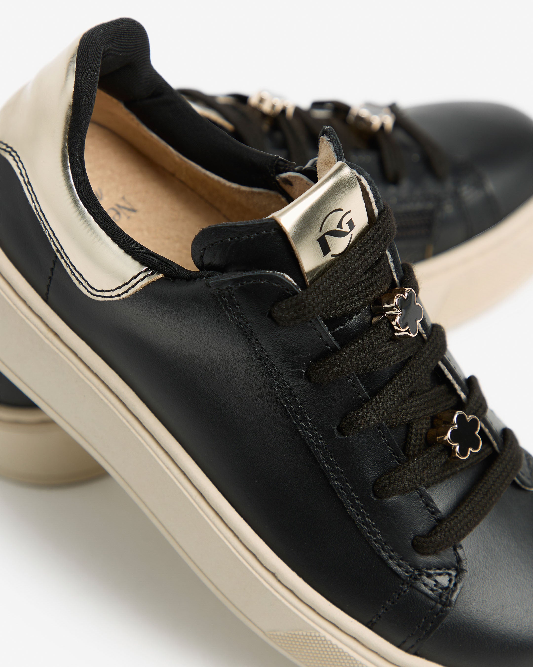 NeroGiardini Sneakers Fille Cuir Technique 35 Confort
