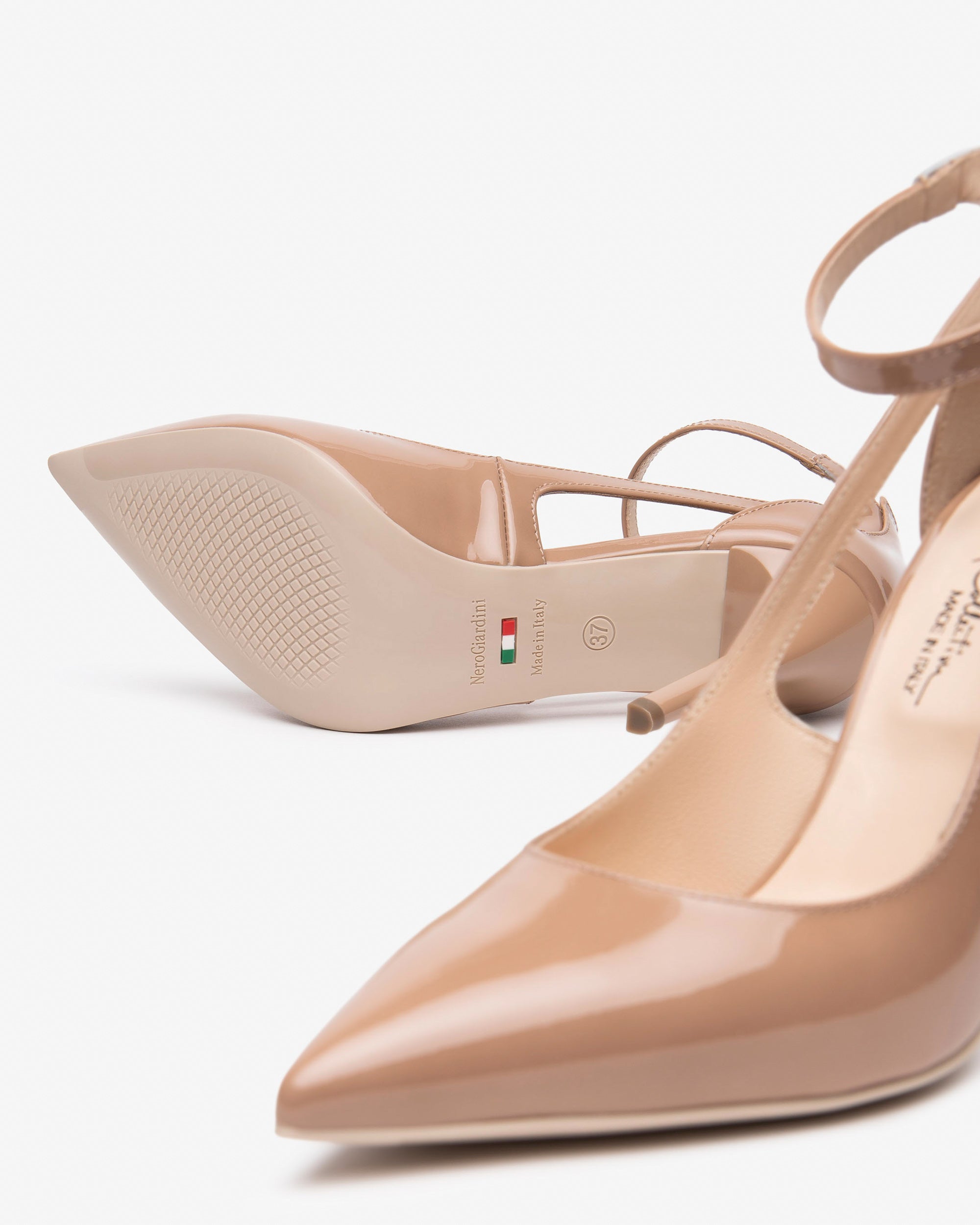 Nerogiardini Escarpins Femme Vernis Premium Cérémonie