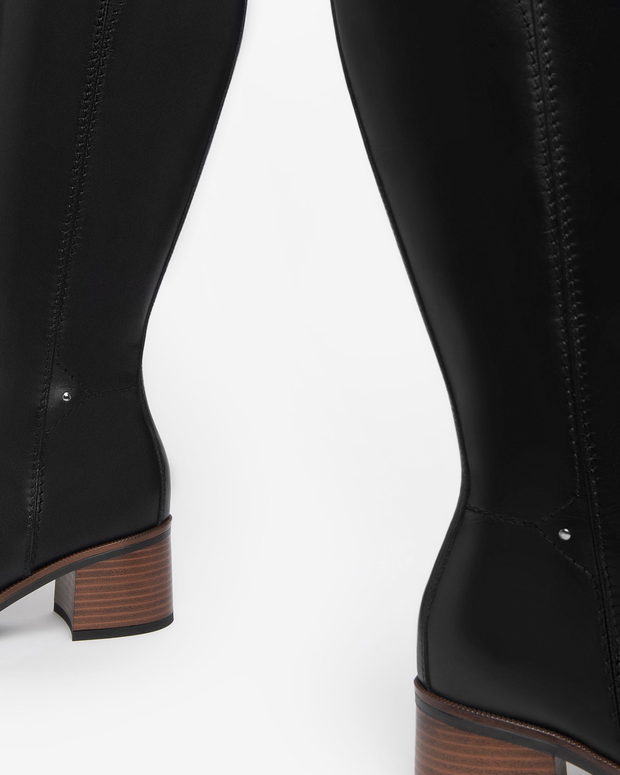 NeroGiardini Bottes Femme Cuir Look Contemporain
