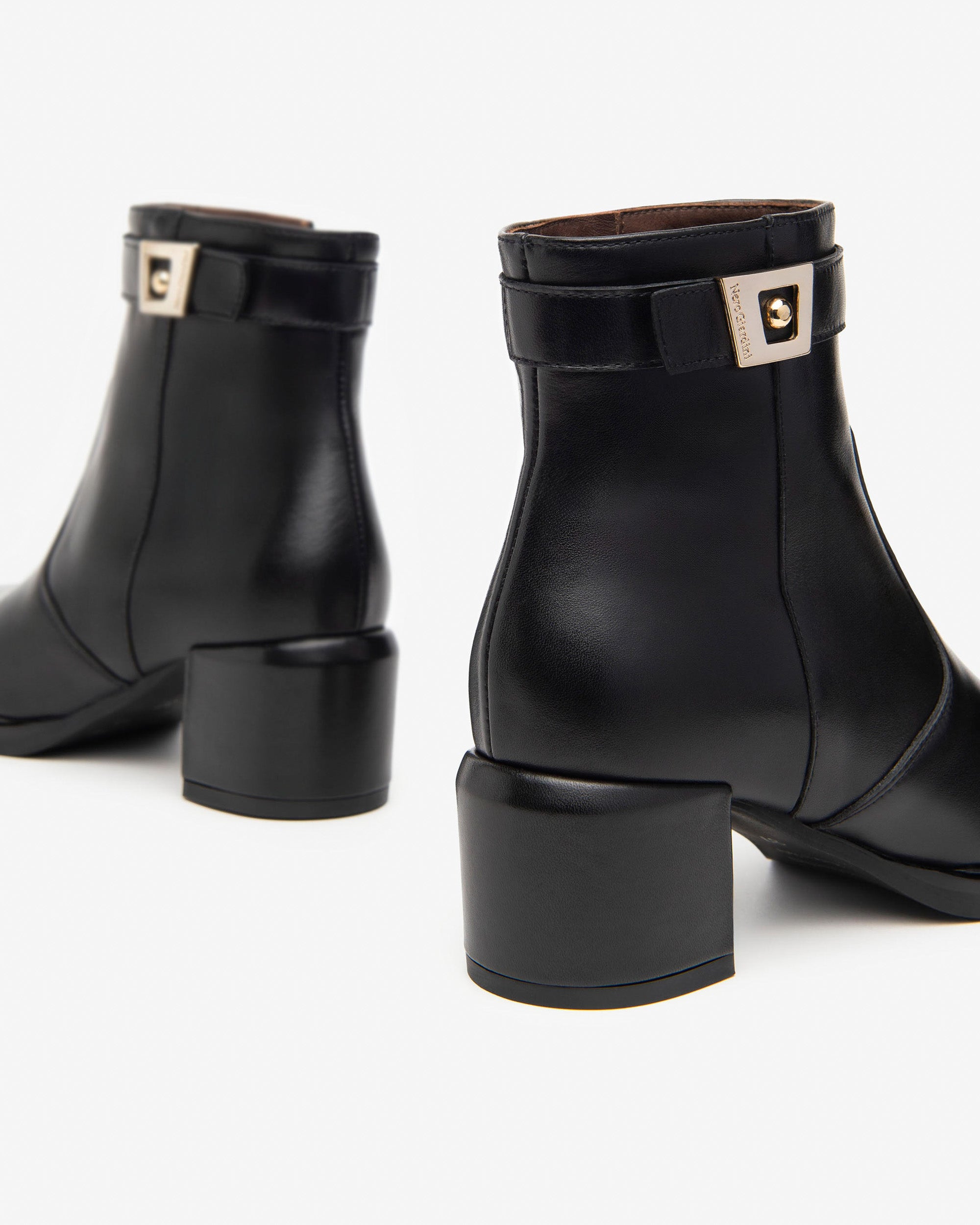 NeroGiardini Bottines Femme Cuir Confort Ville