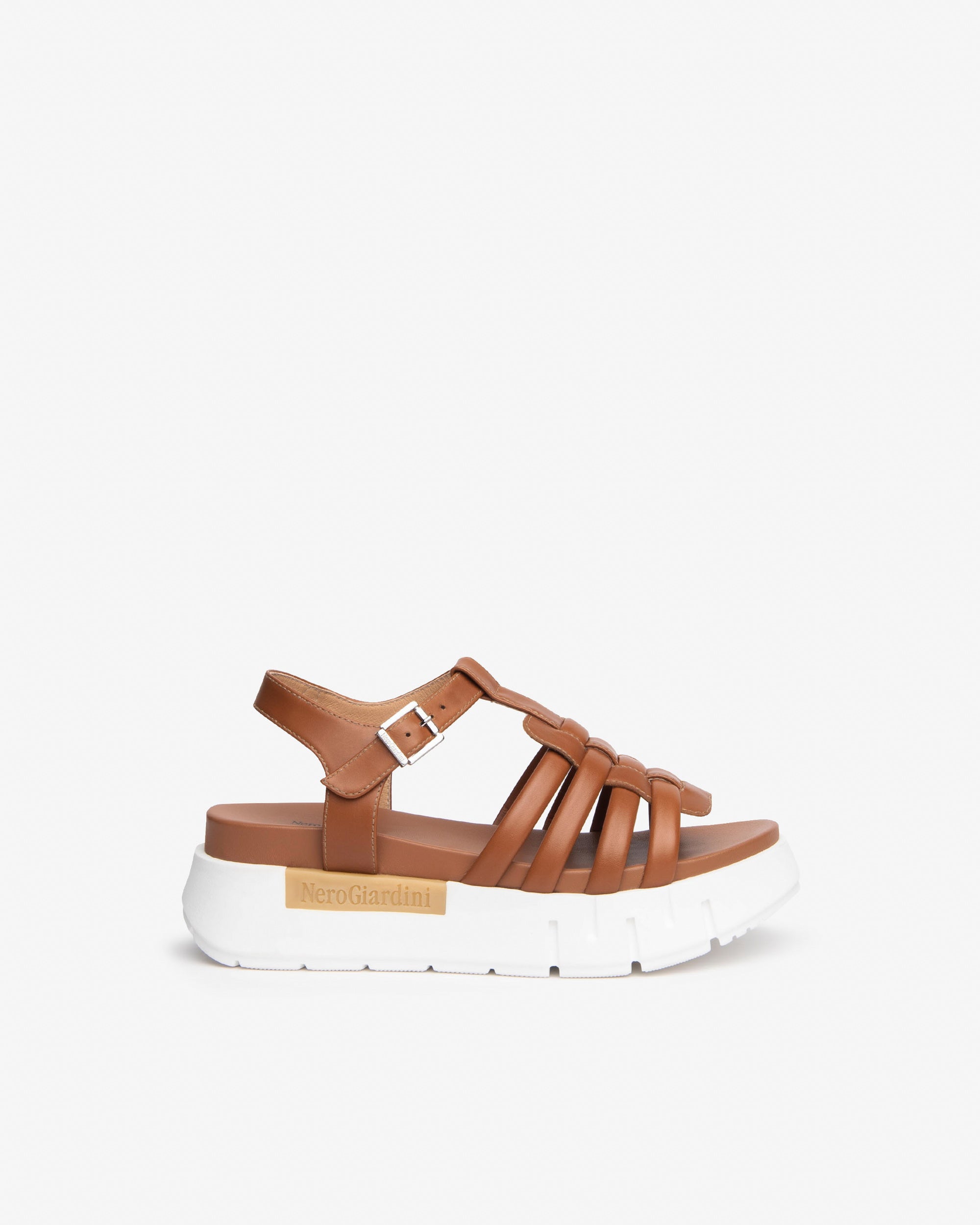 NeroGiardini Sandales sandales femme cuir été