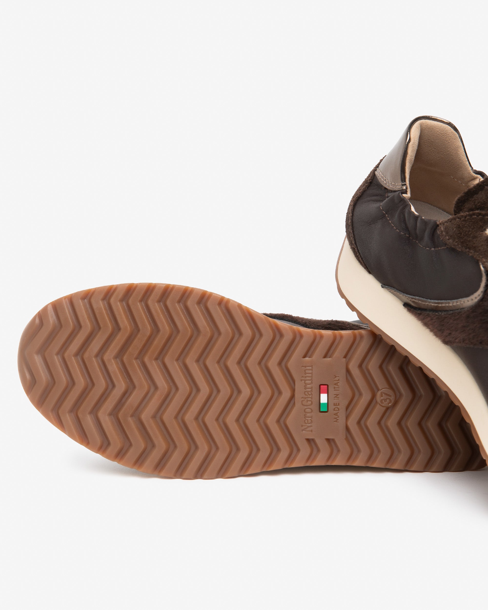 NeroGiardini Sneakers Cuir Femme Hiver Confort Ville