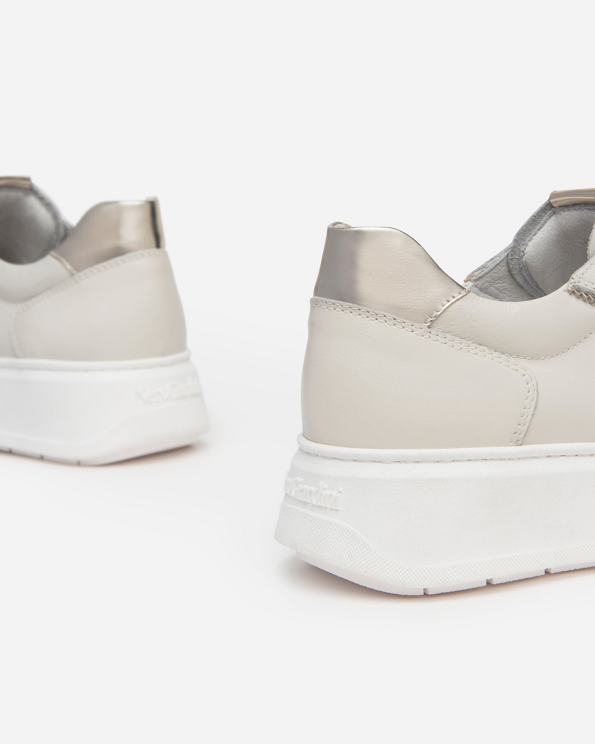 NeroGiardini Sneakers Femme Cuir Ville Confort