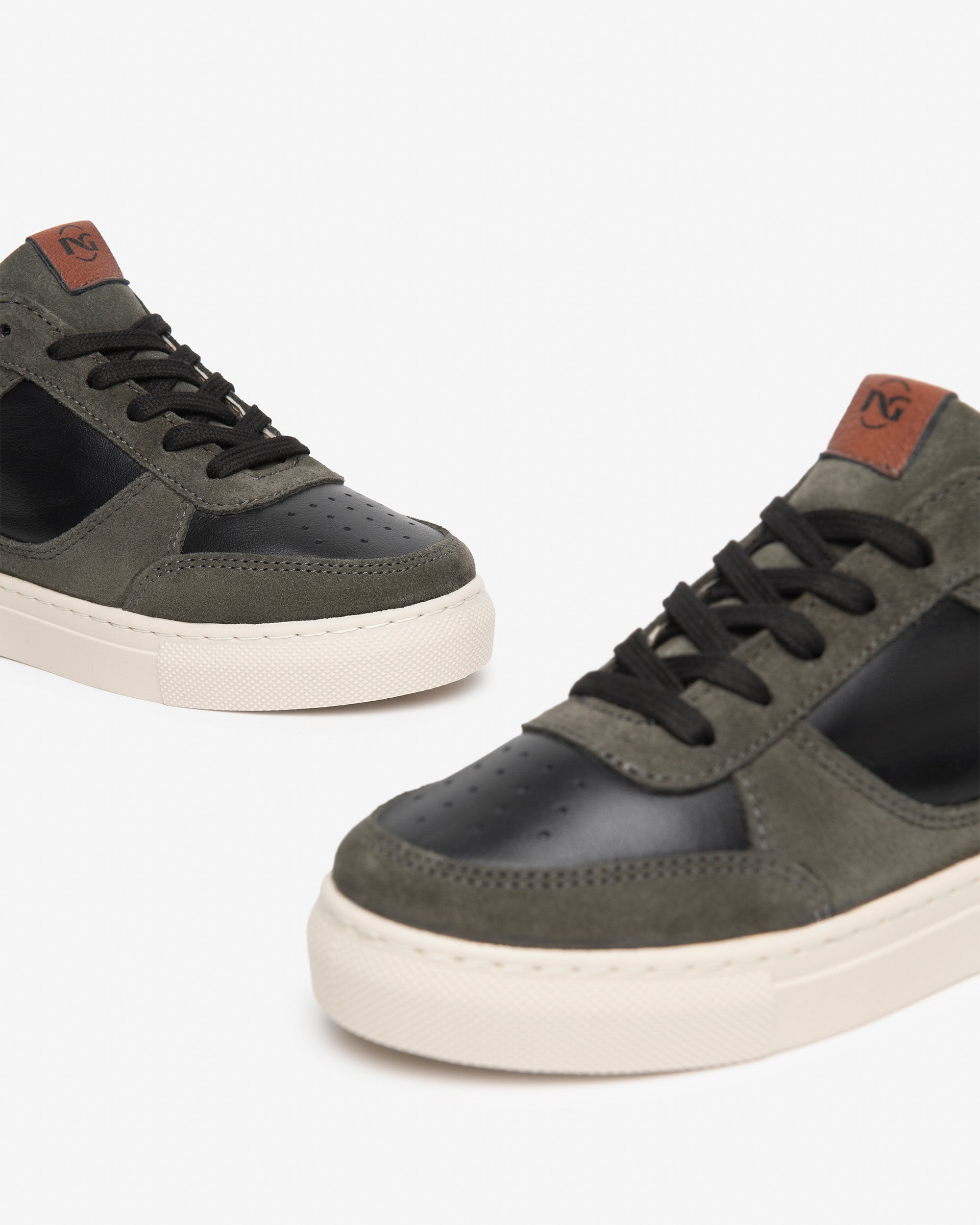 NeroGiardini Sneakers Garçon Cuir Baskets Lacets 34