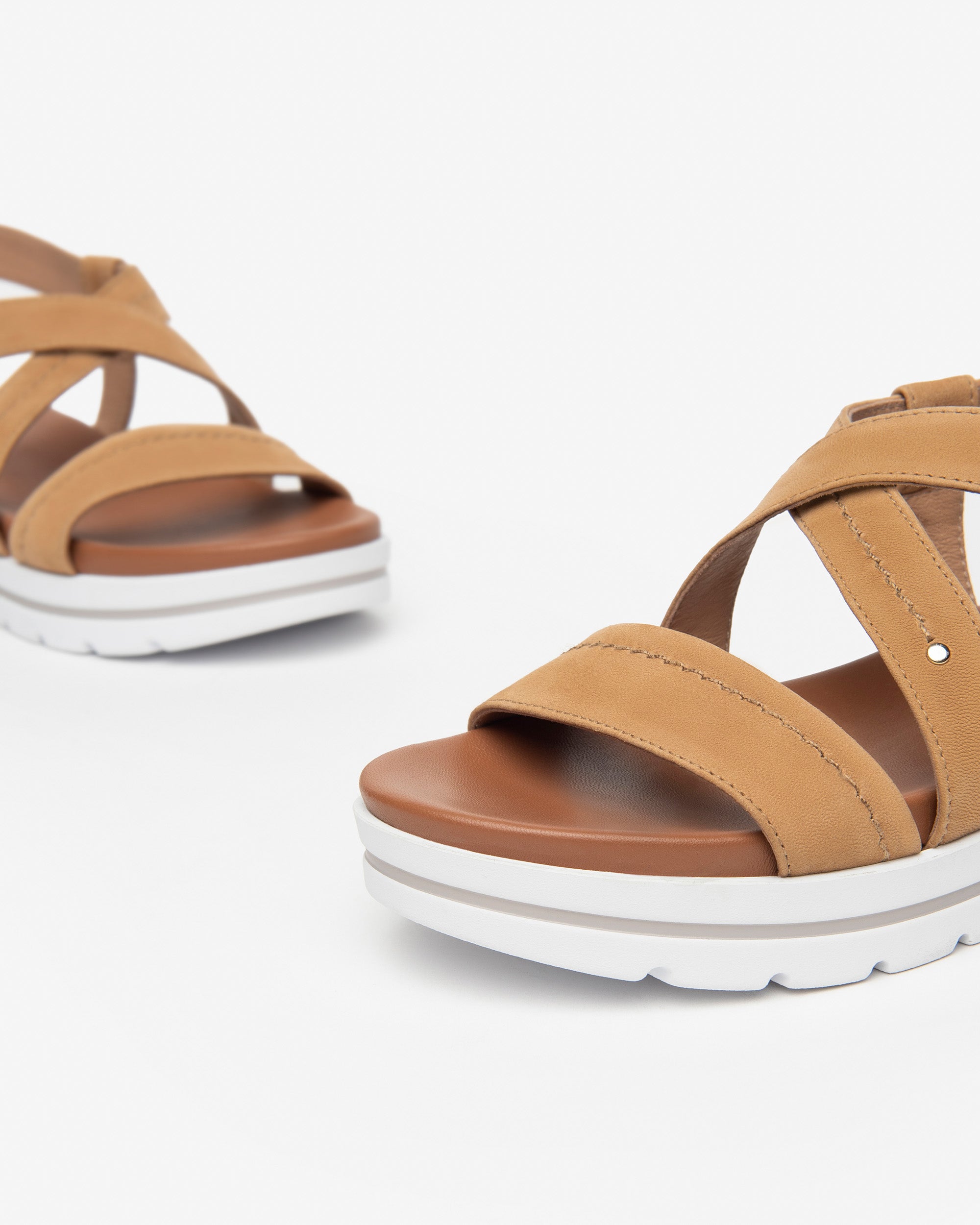 NeroGiardini Sandales Femme Nu-pieds Daim 35-41