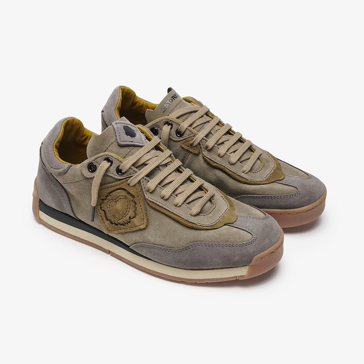 Satorisan Ensō Suede baskets peat green daim