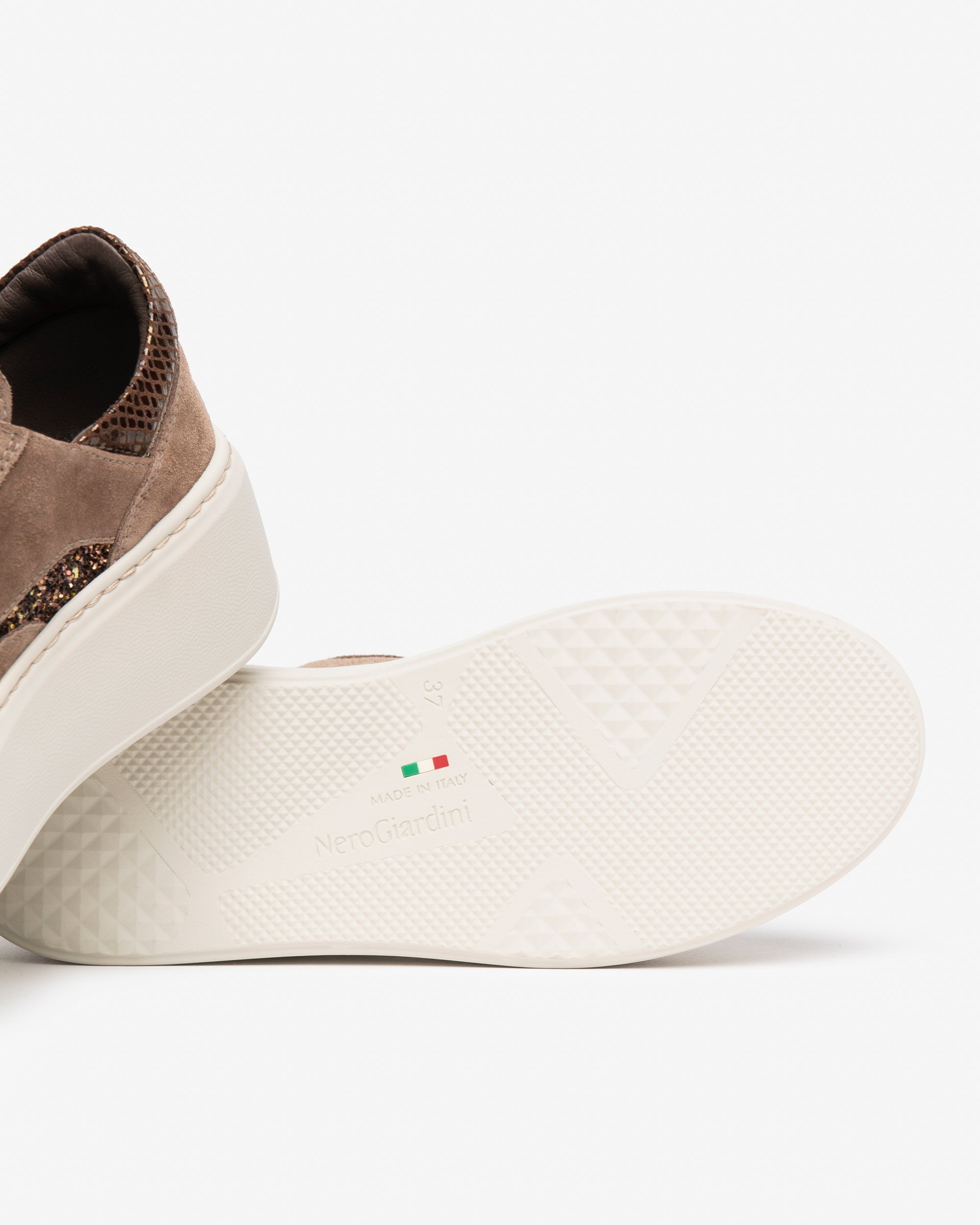 NeroGiardini Sneakers Femme Plateforme Daim Zip
