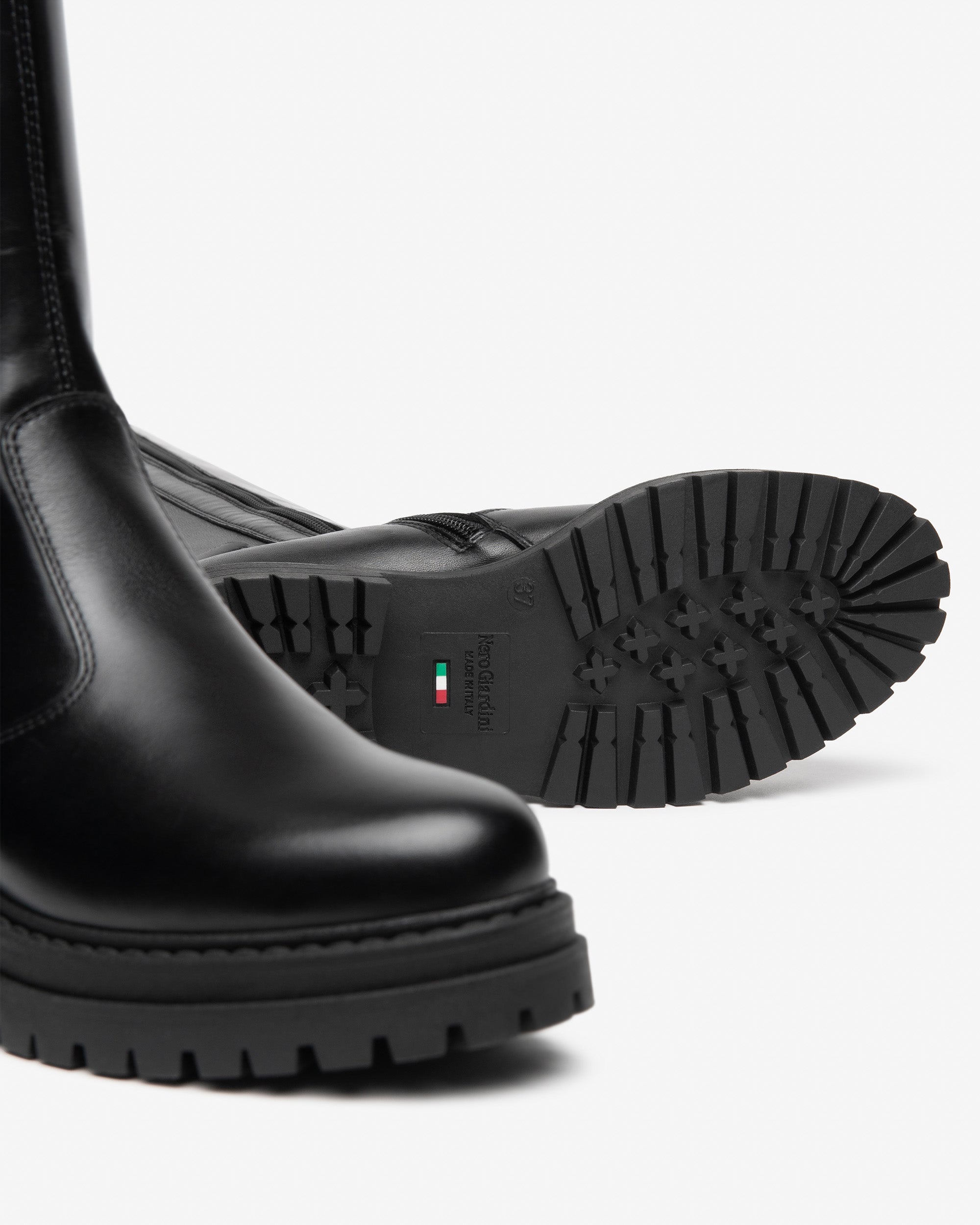 NeroGiardini Bottes Femme Cuir Talon 4 cm
