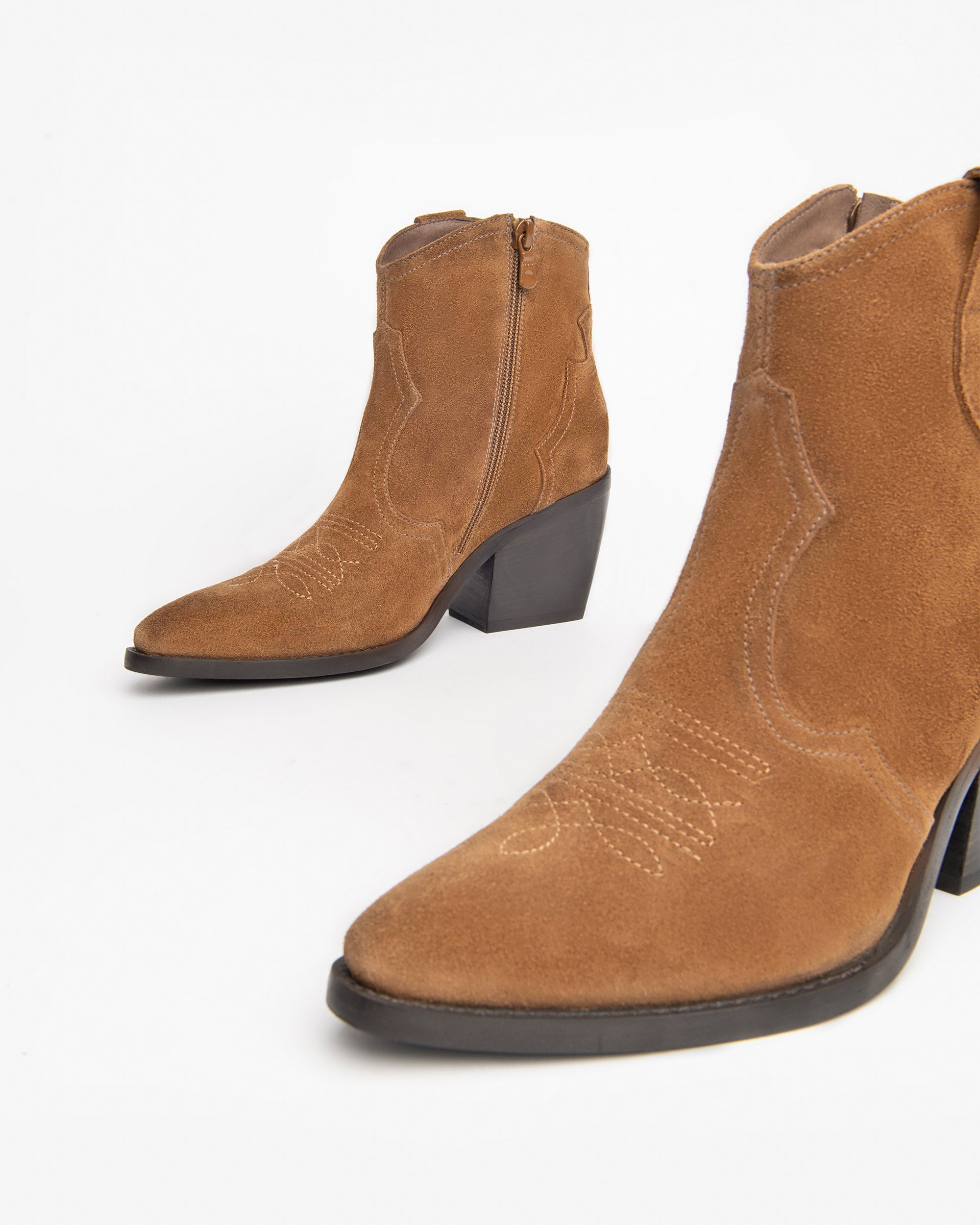 NeroGiardini Bottines Femme Cuir Velours Confort