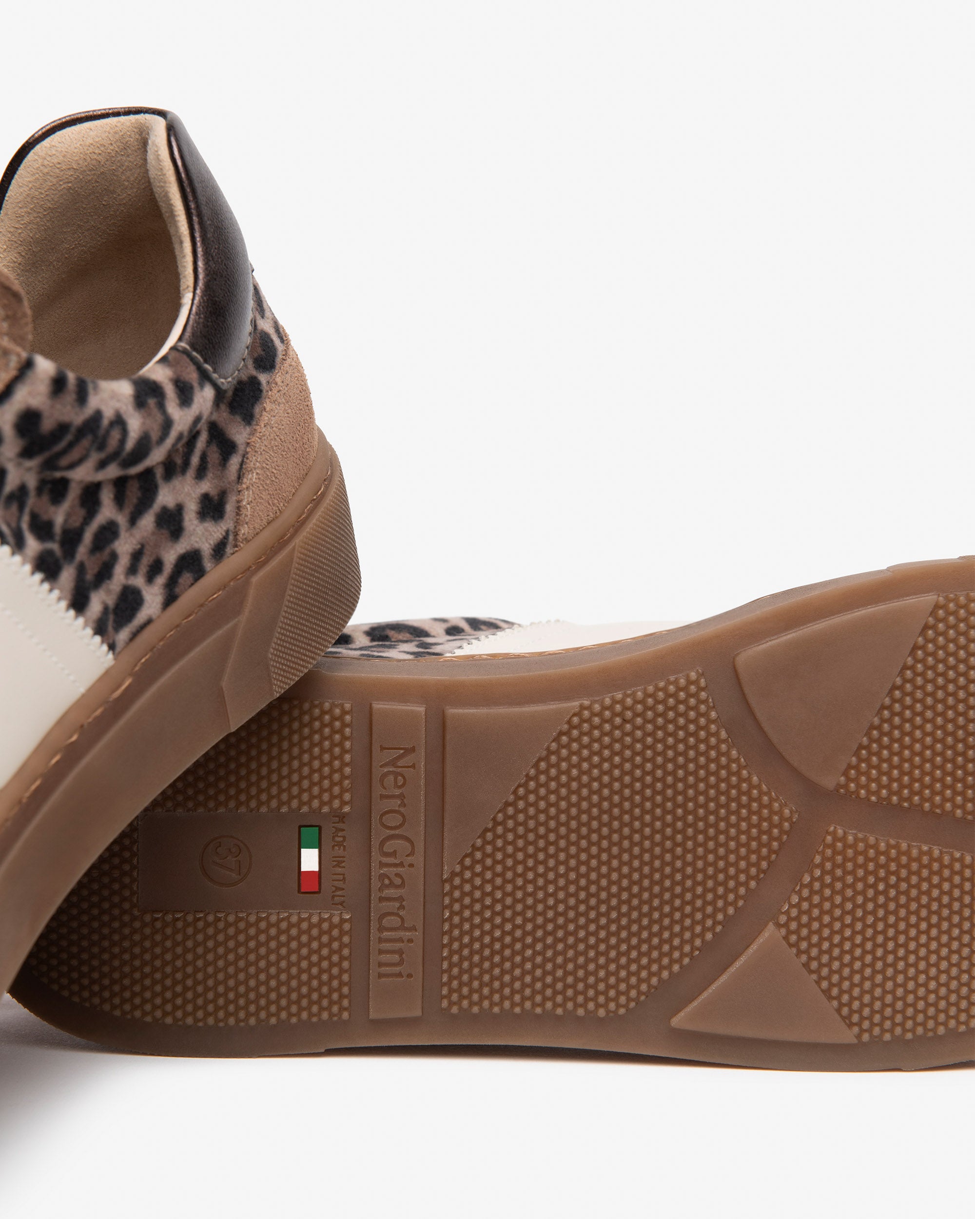 NeroGiardini Sneakers Femme Cuir Velours Animalier