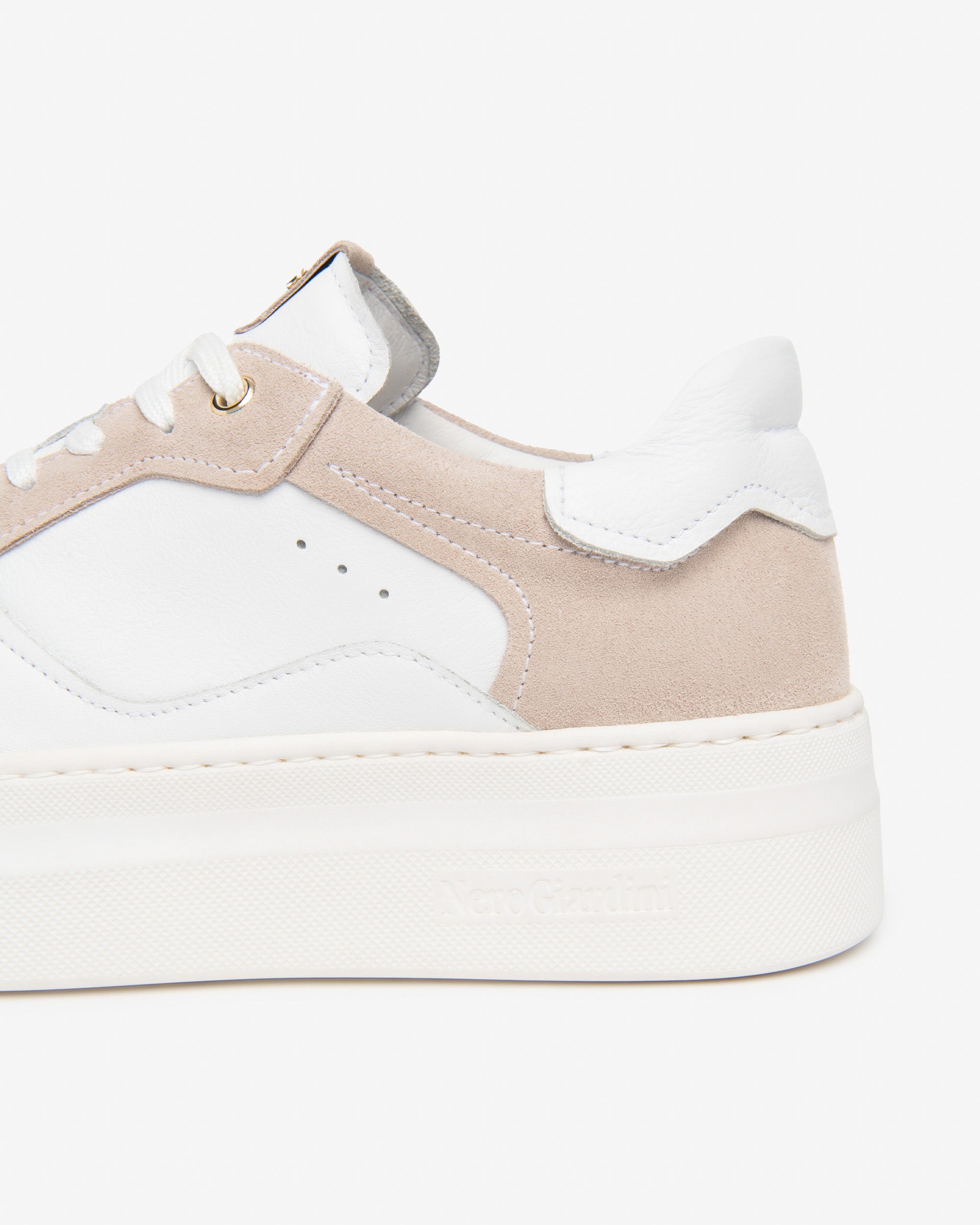 NeroGiardini Sneakers Femme en Cuir et Velours DryGo