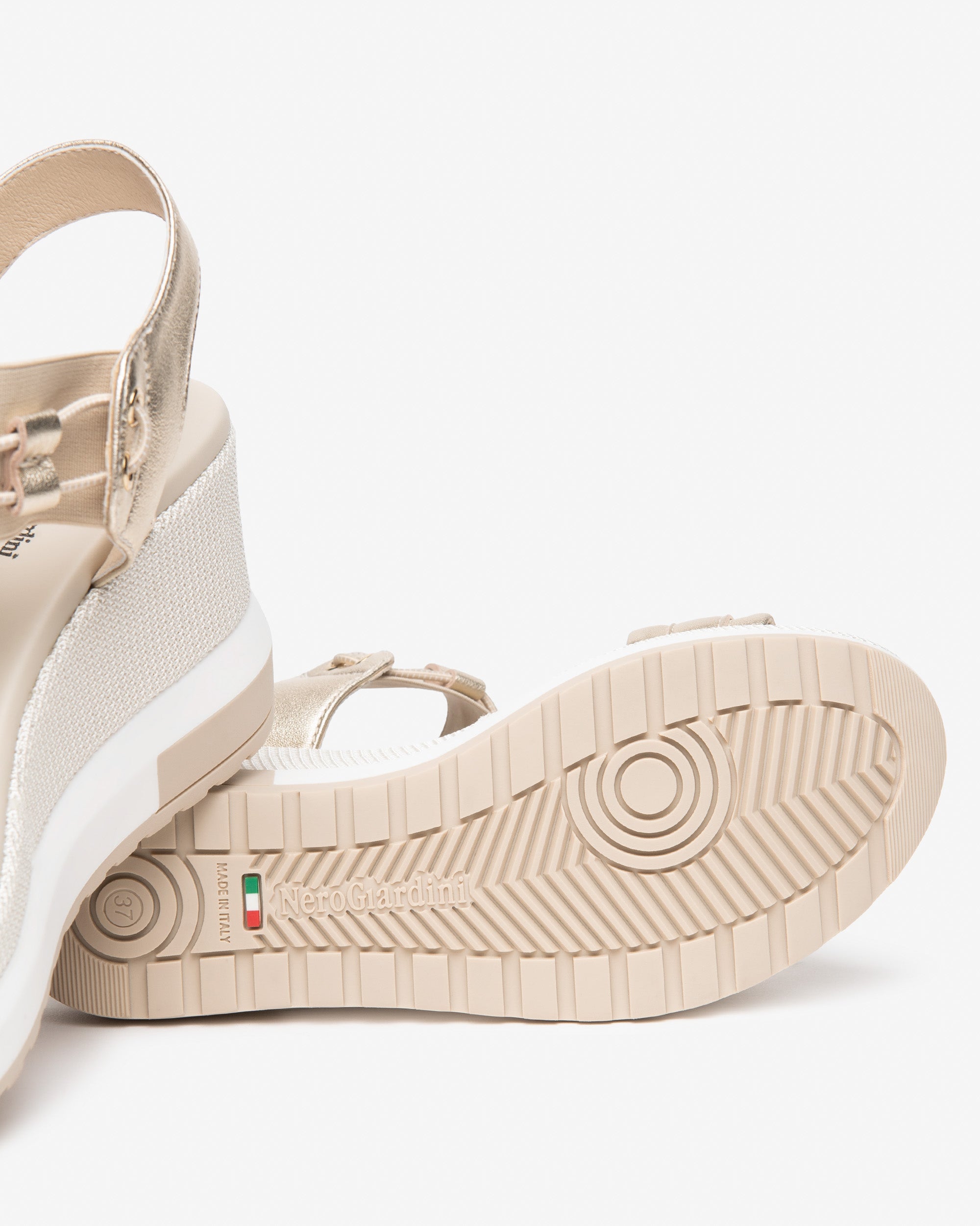NeroGiardini Sandales Femme Cuir Sandale Été Confort
