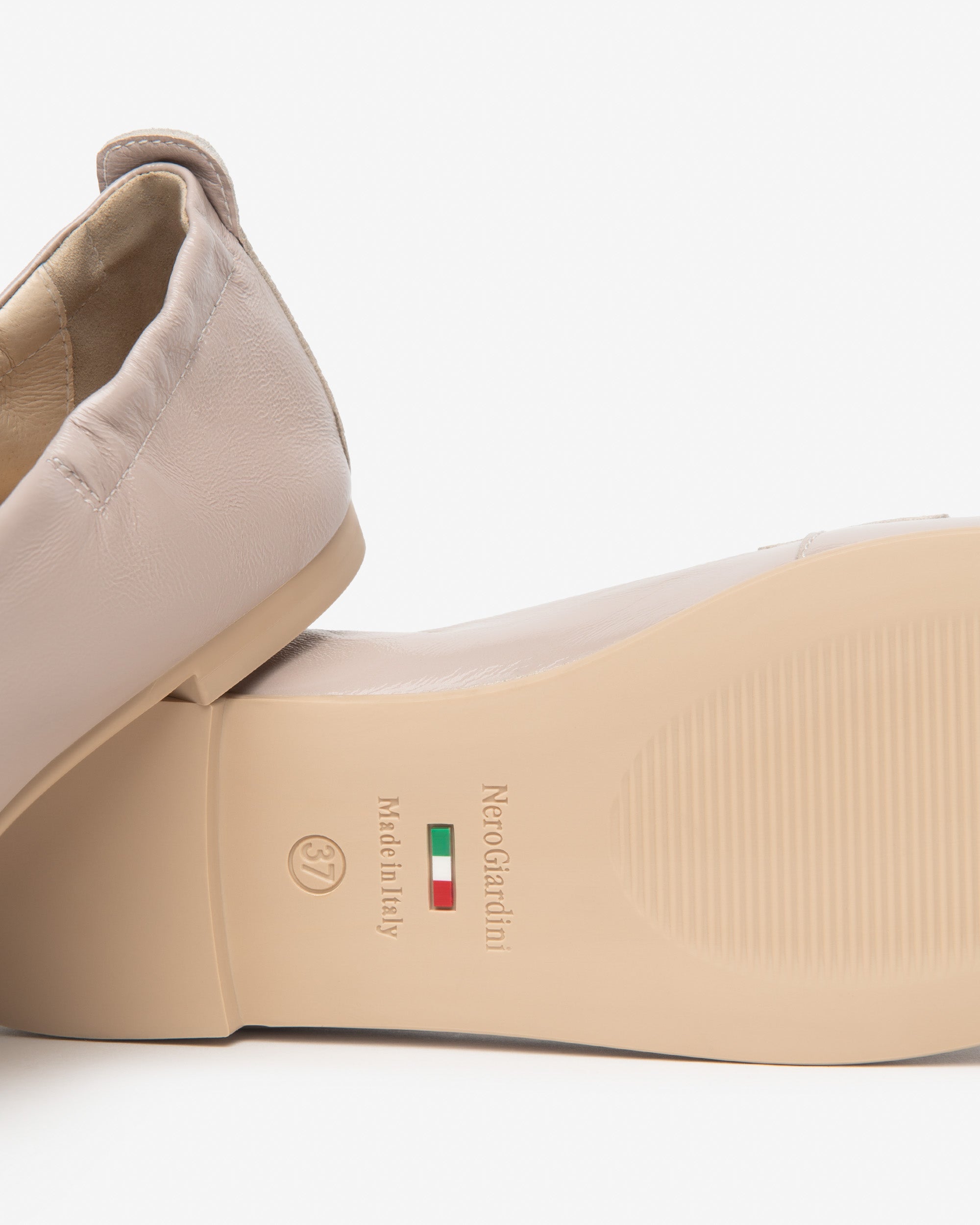 NeroGiardini Mocassins Femme Cuir Loafers Été Confort
