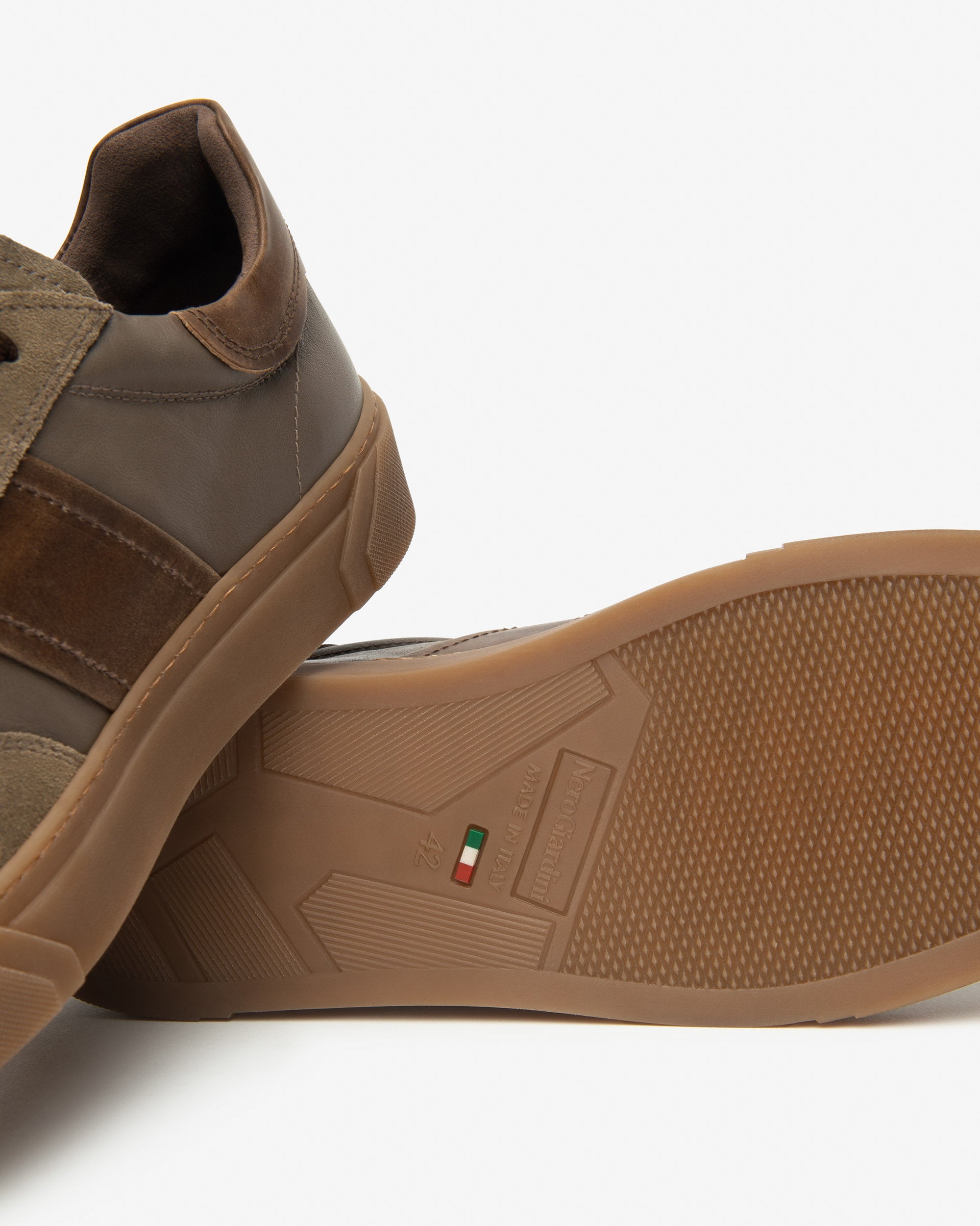 NeroGiardini Sneakers Homme Cuir Velours Memory 46