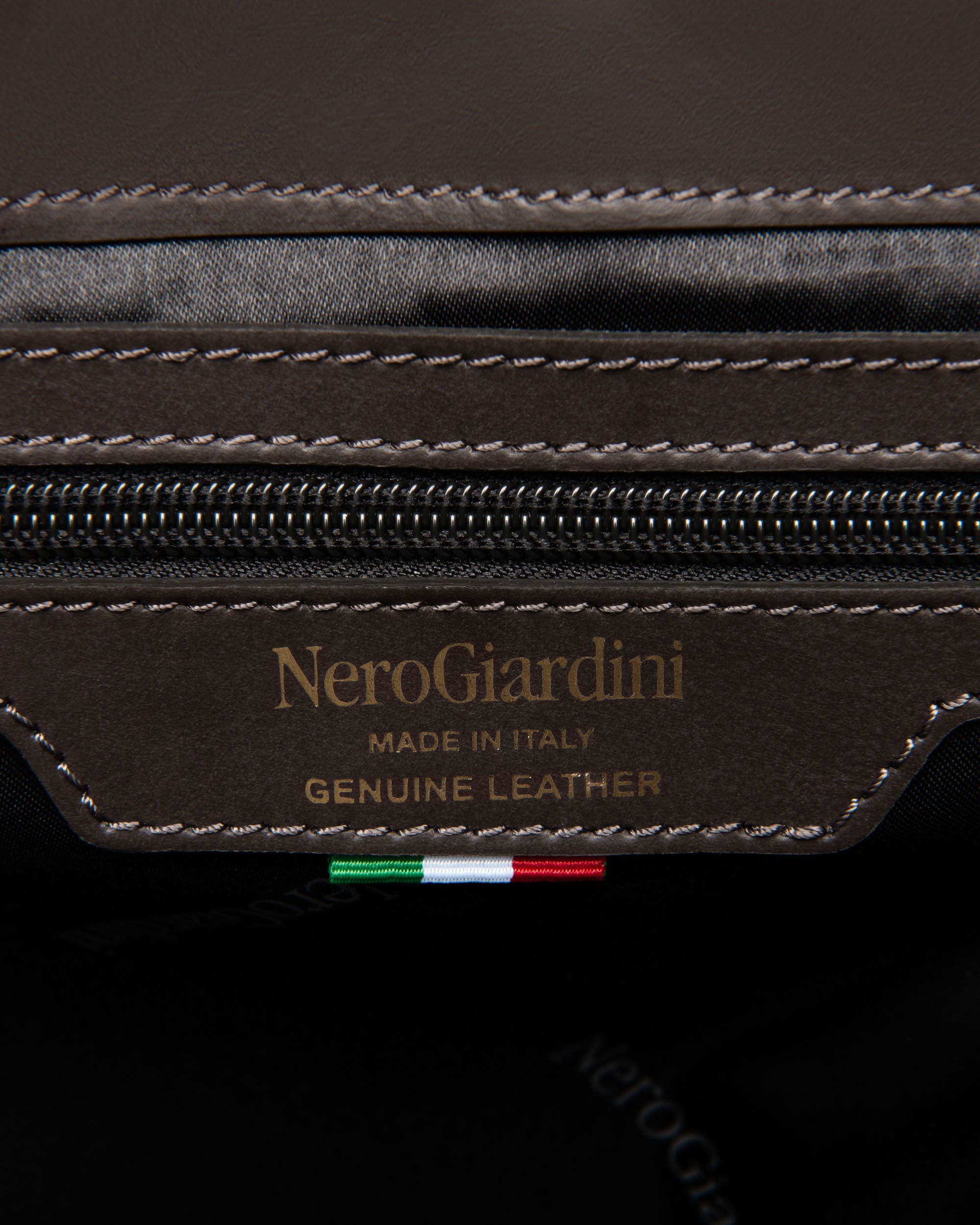 NeroGiardini Sacs bandoulière femme cuir italien