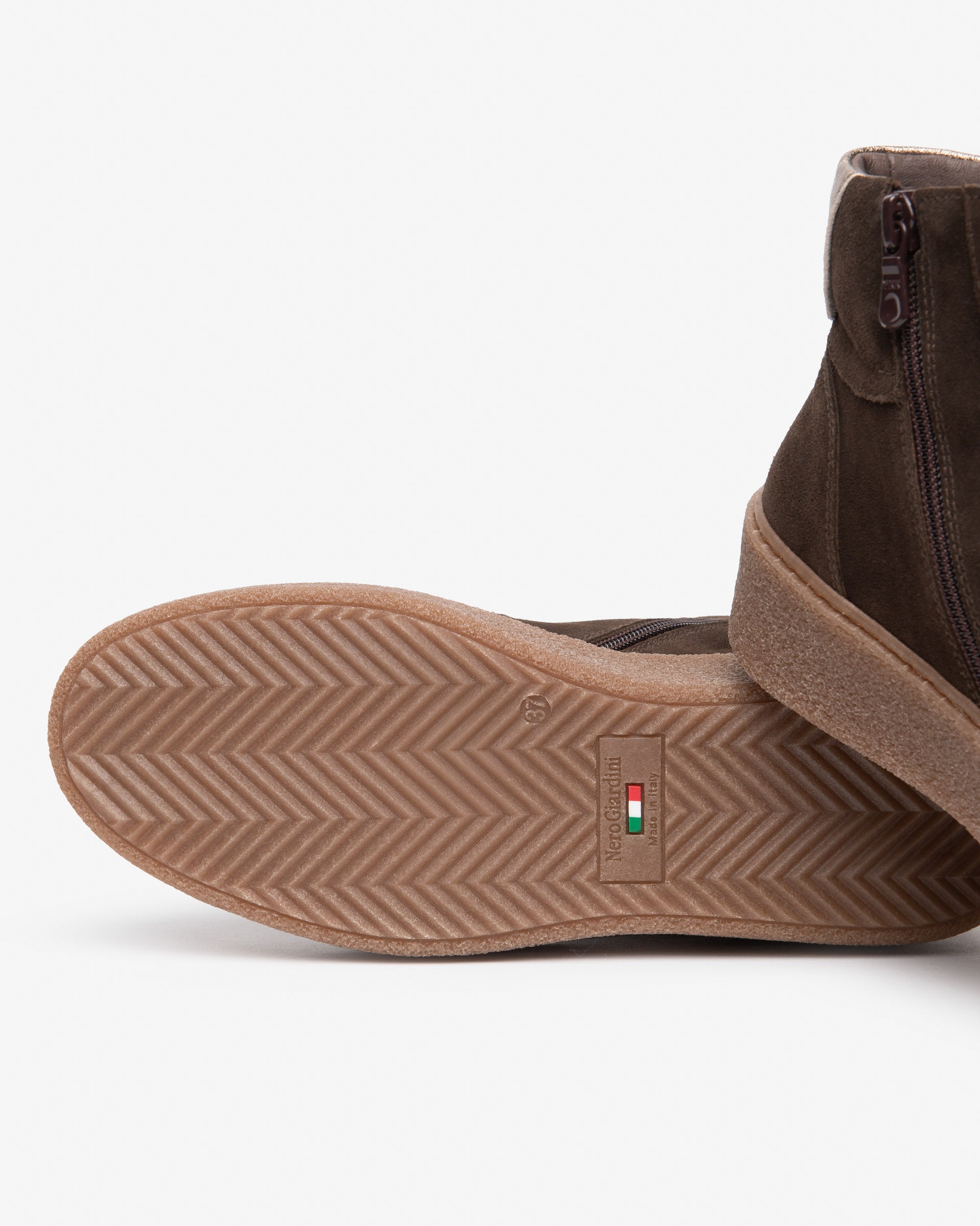 NeroGiardini Sneakers Femme Daim Montante 45mm 35-41