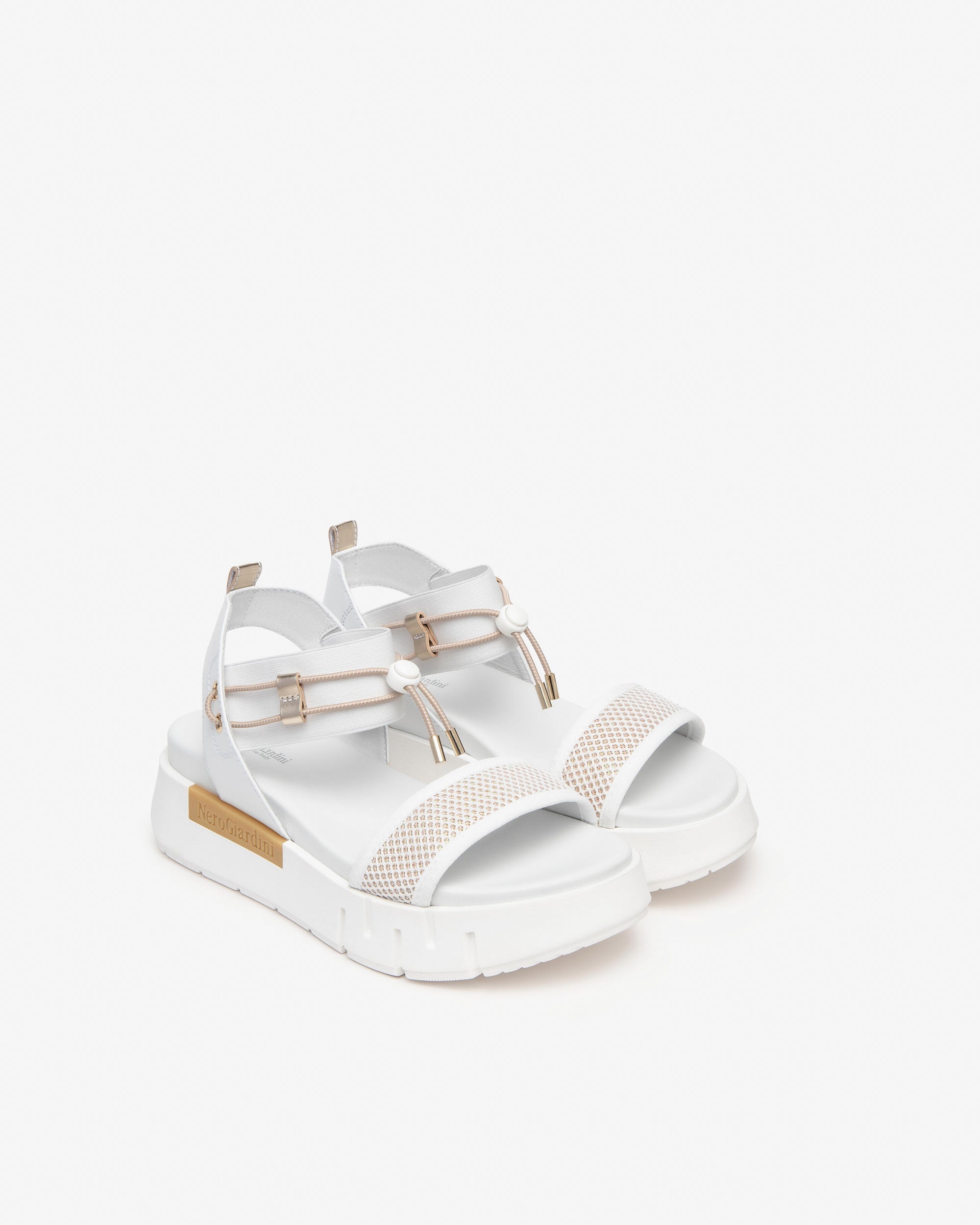 NeroGiardini Sandales Cuir Toile Femme Plateforme