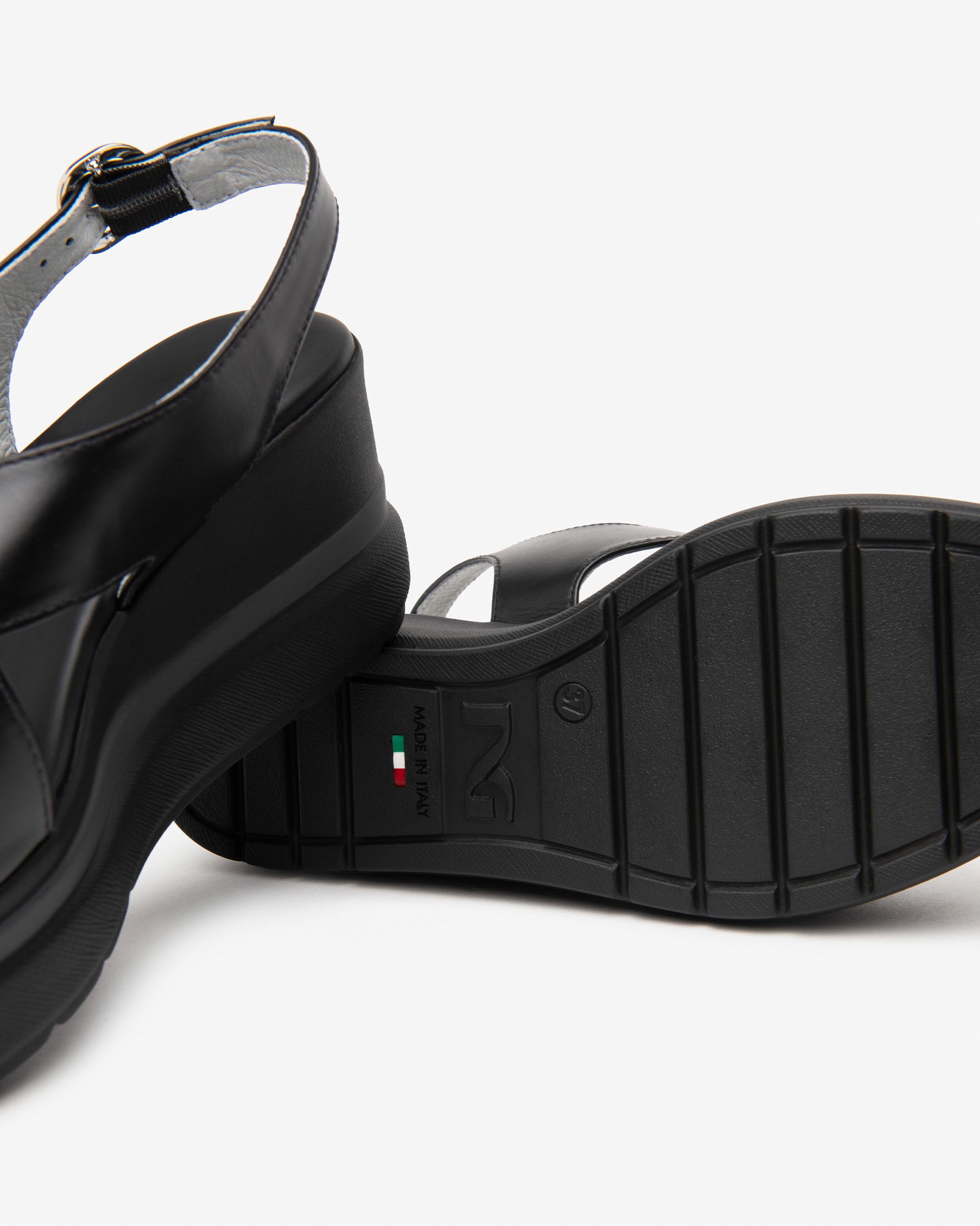 NeroGiardini Sandales Femme Cuir Été Confort