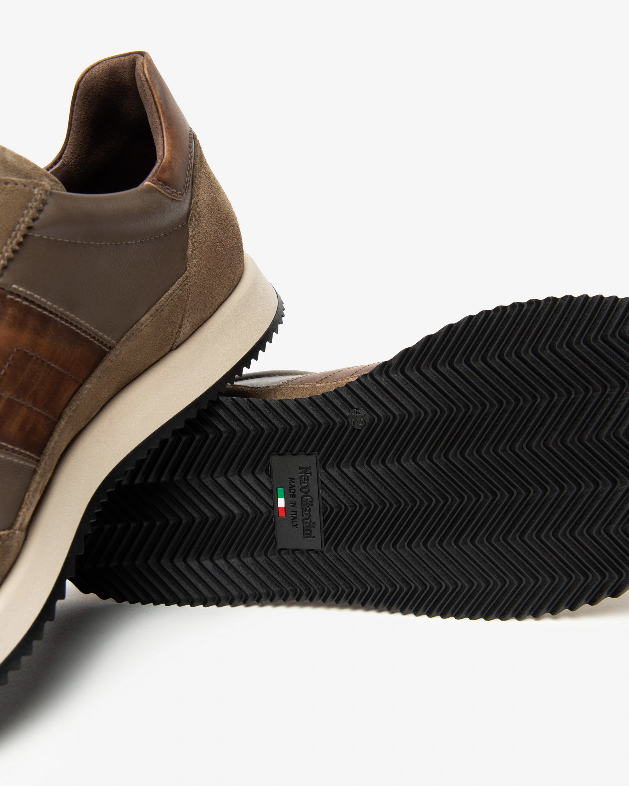 NeroGiardini Sneakers Homme Cuir Velours