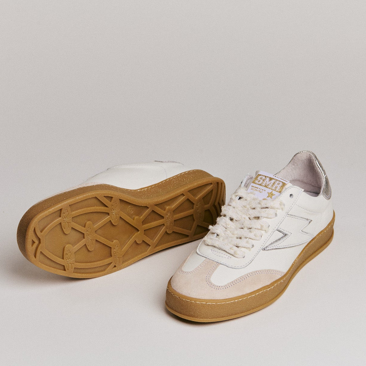 SMR India D142 baskets cuir blanc champagne