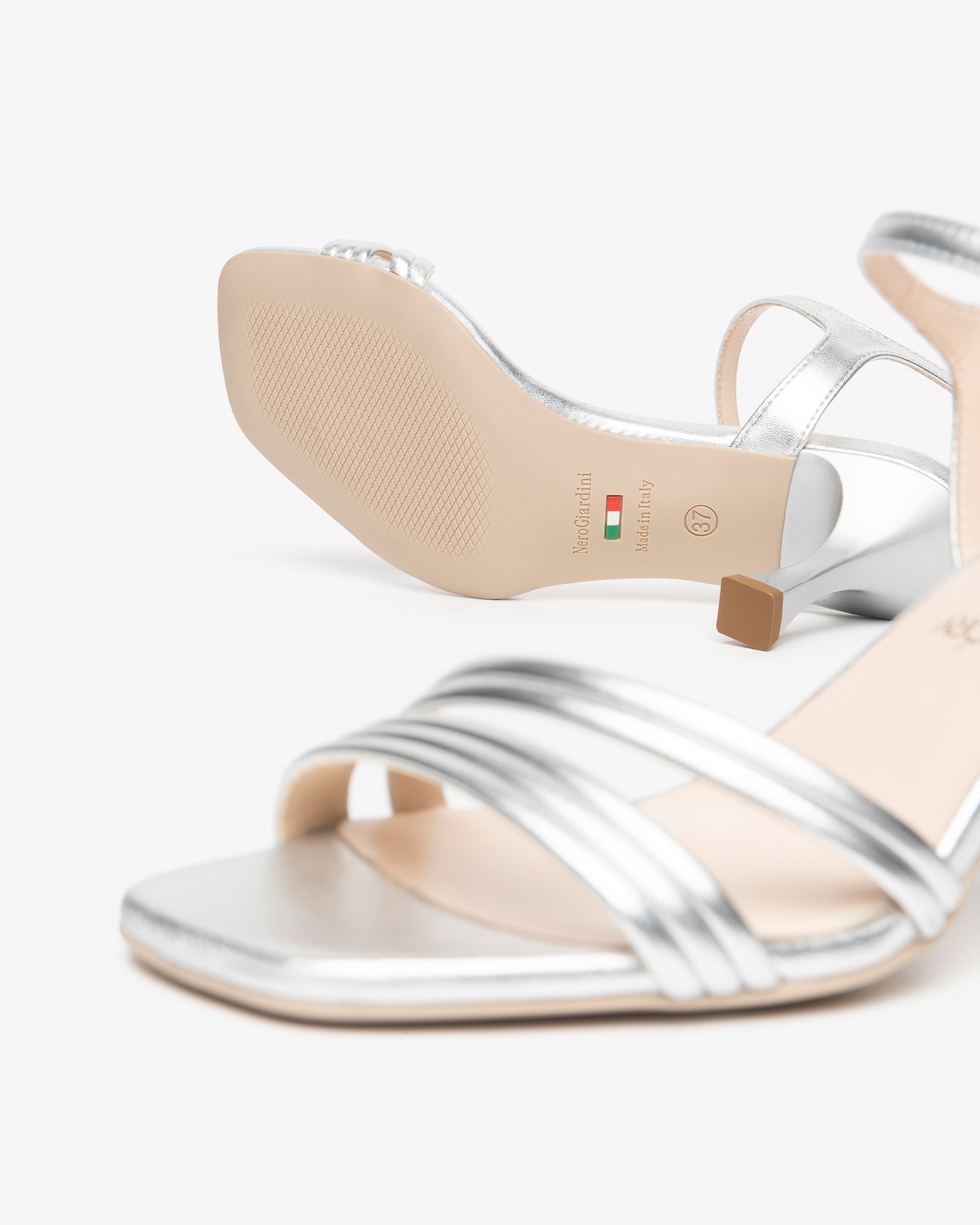 NeroGiardini Sandales Femme Cuir Premium Mariage Été