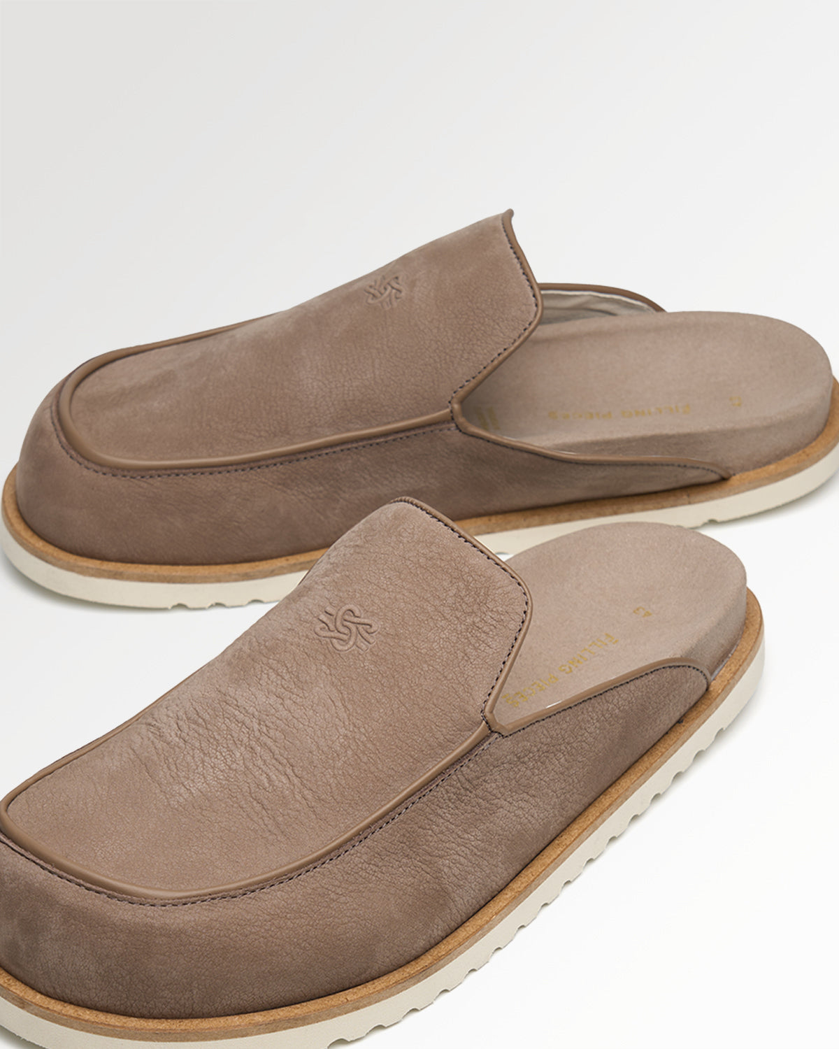 Filling Pieces Clog Grain sabots beige cuir grainé