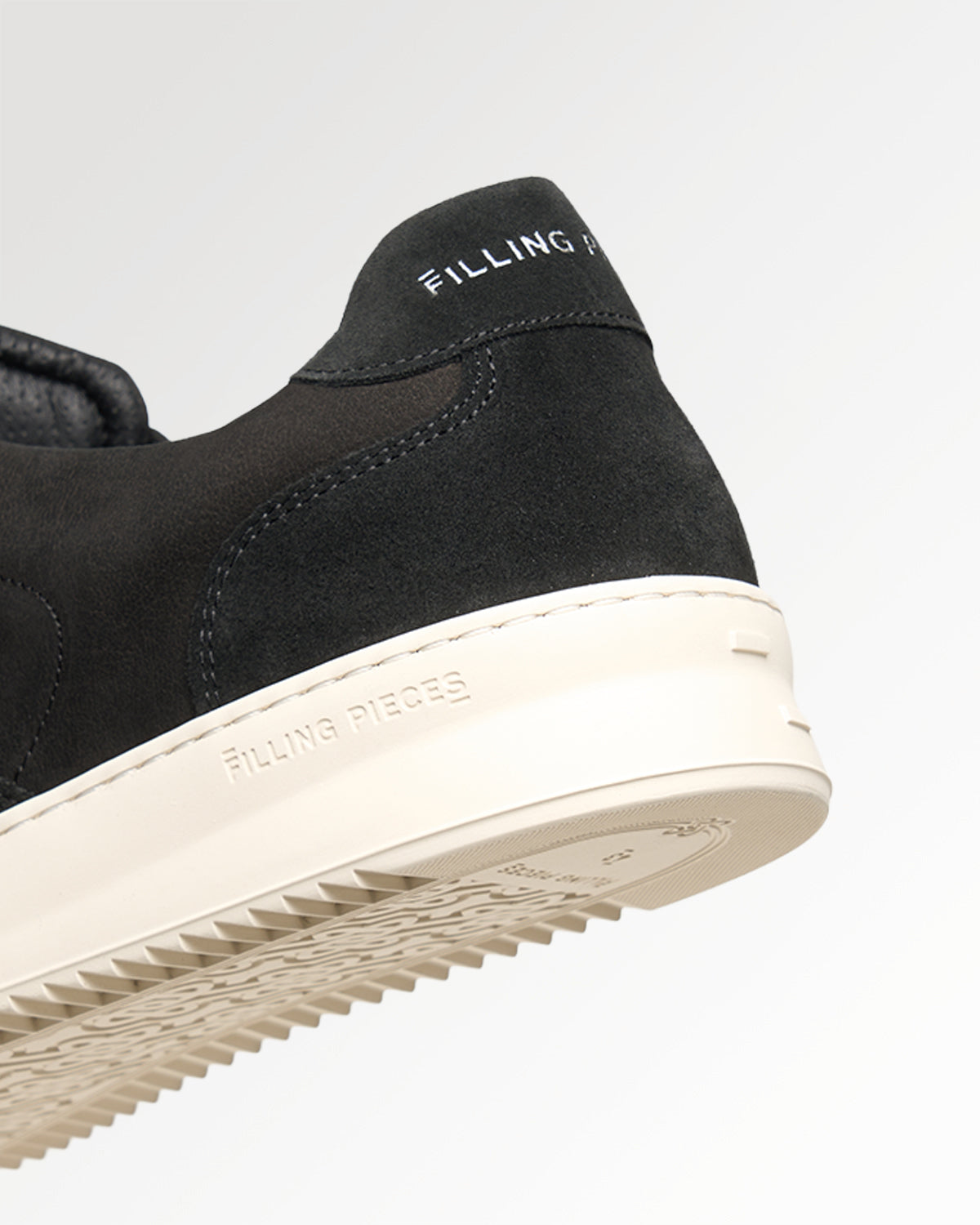 Filling Pieces Mondo sneakers Suede Grain Black cuir homme