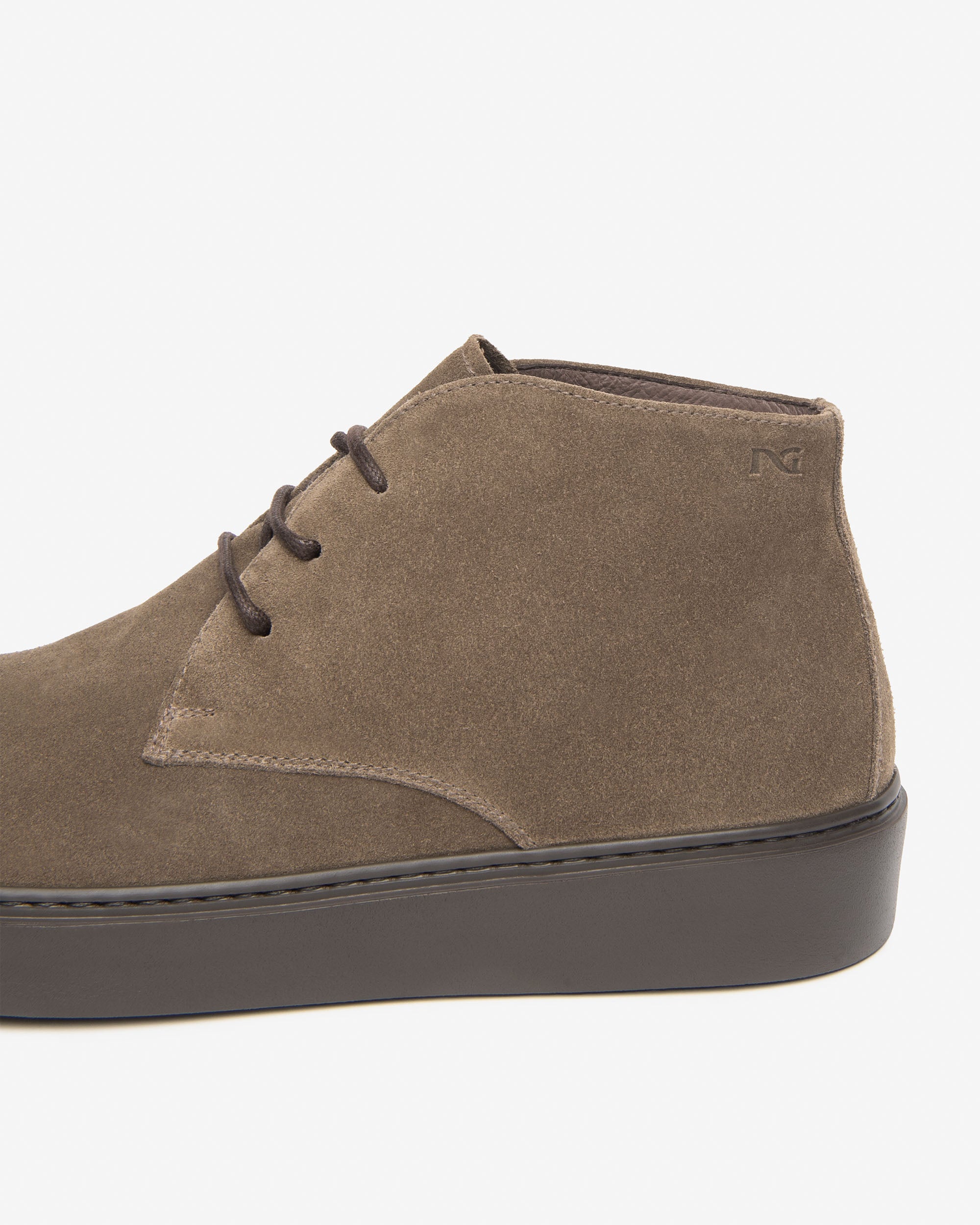 NeroGiardini Bottes Homme Boots Daim Chukka Lacets 42