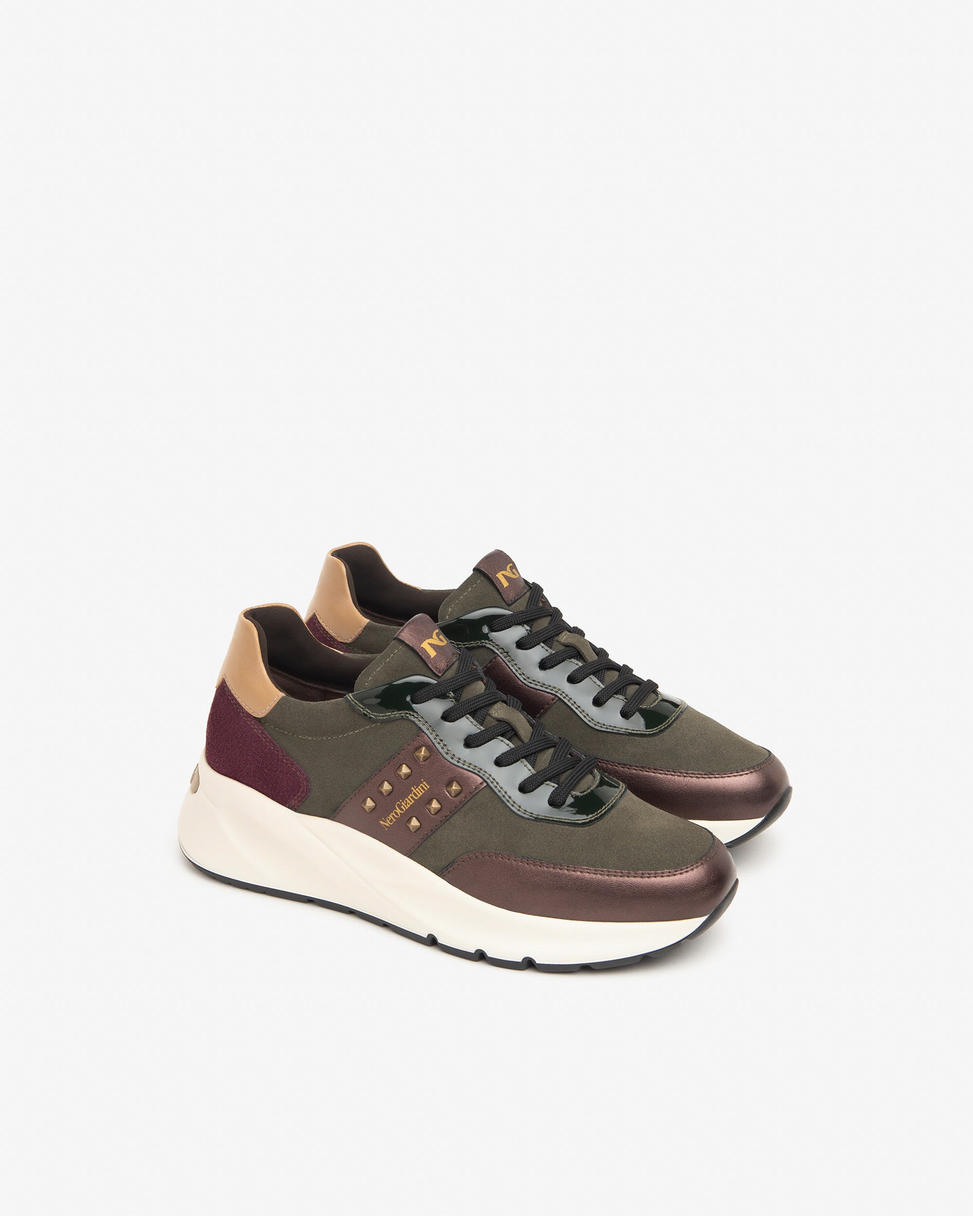 NeroGiardini Sneakers Femme Cuir Vernis Basket Memory