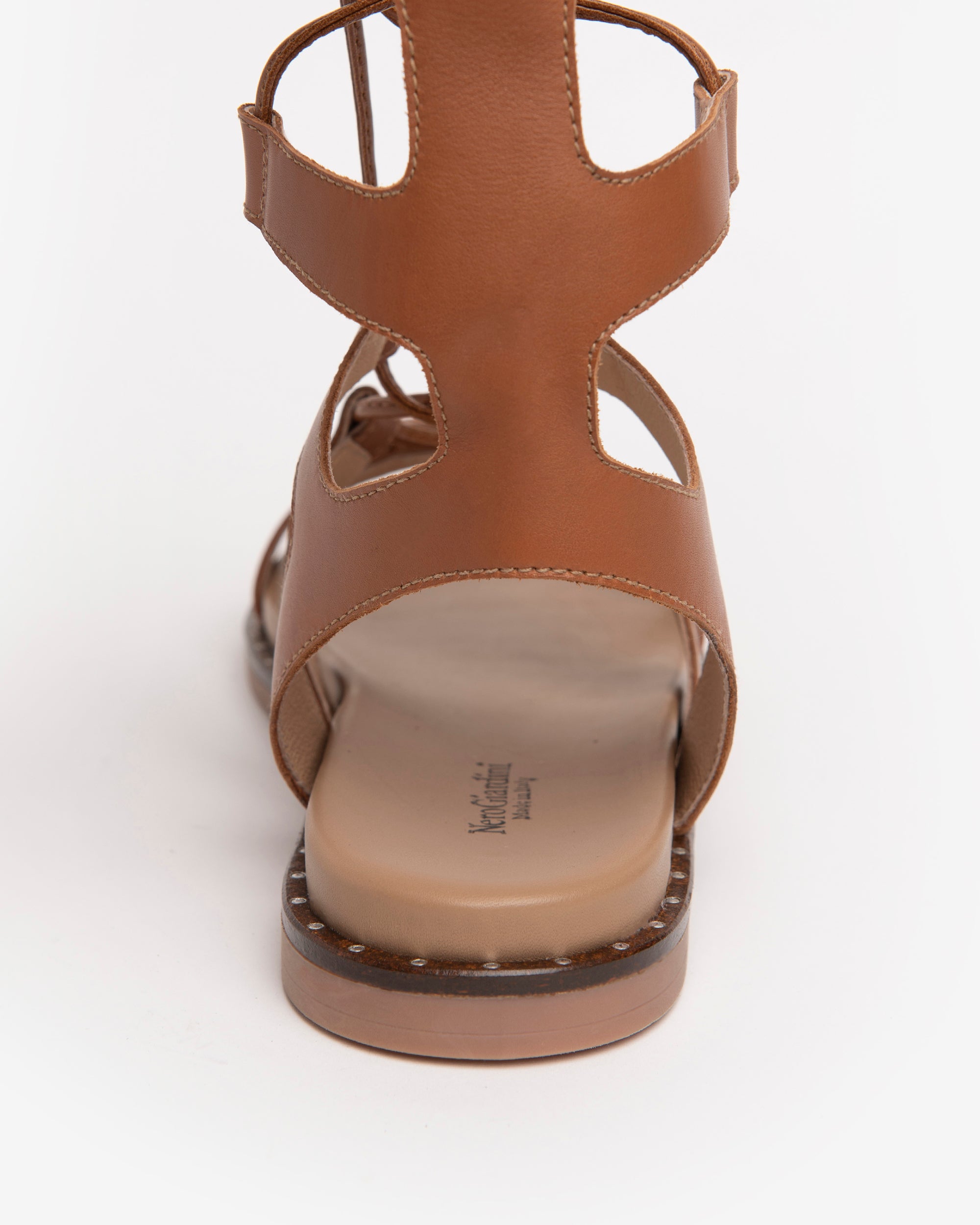 Nerogiardini Sandales Sandales Cuir Femme Plates 38