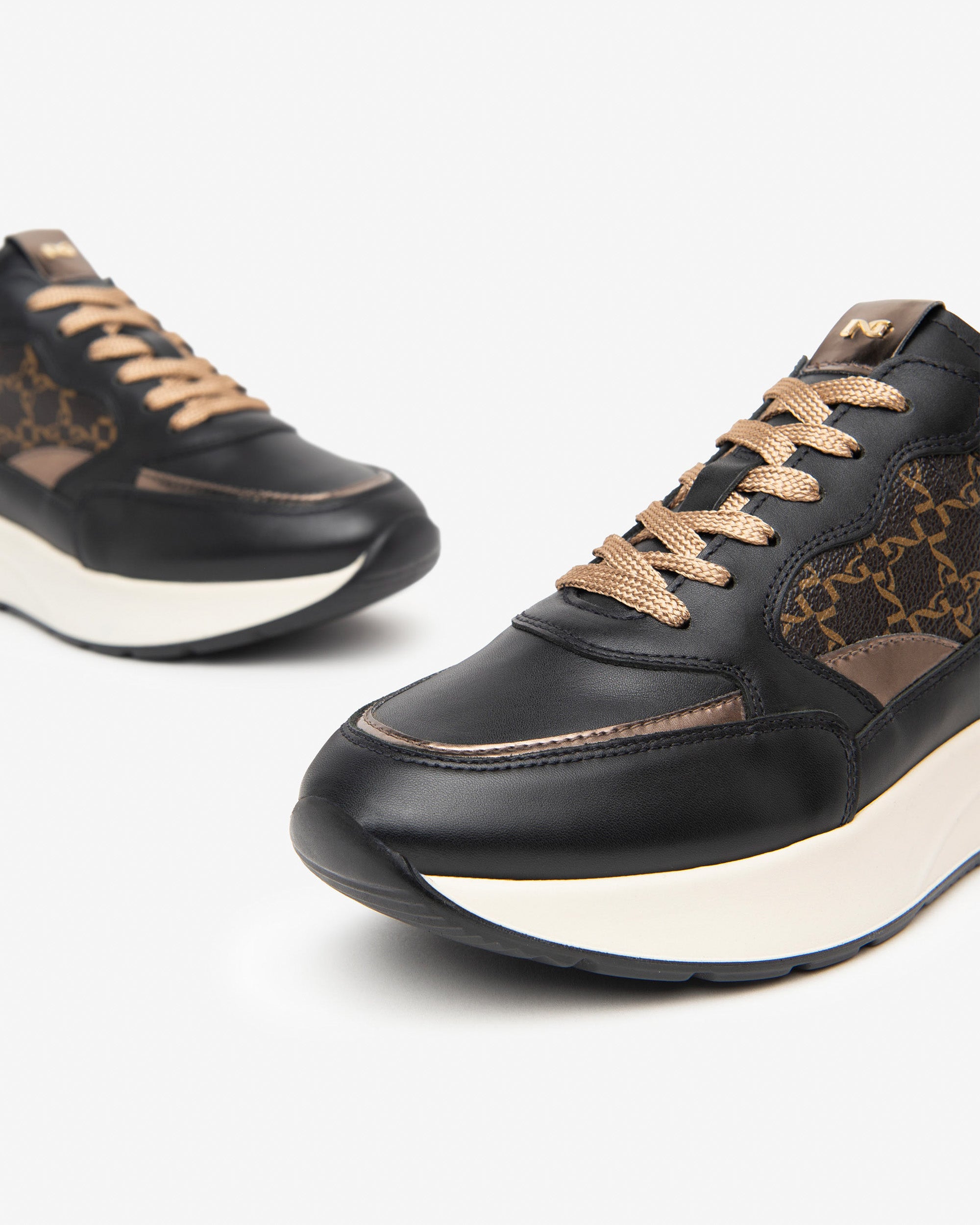 Nerogiardini Sneakers cuir femme pointure 38 confort DryGo